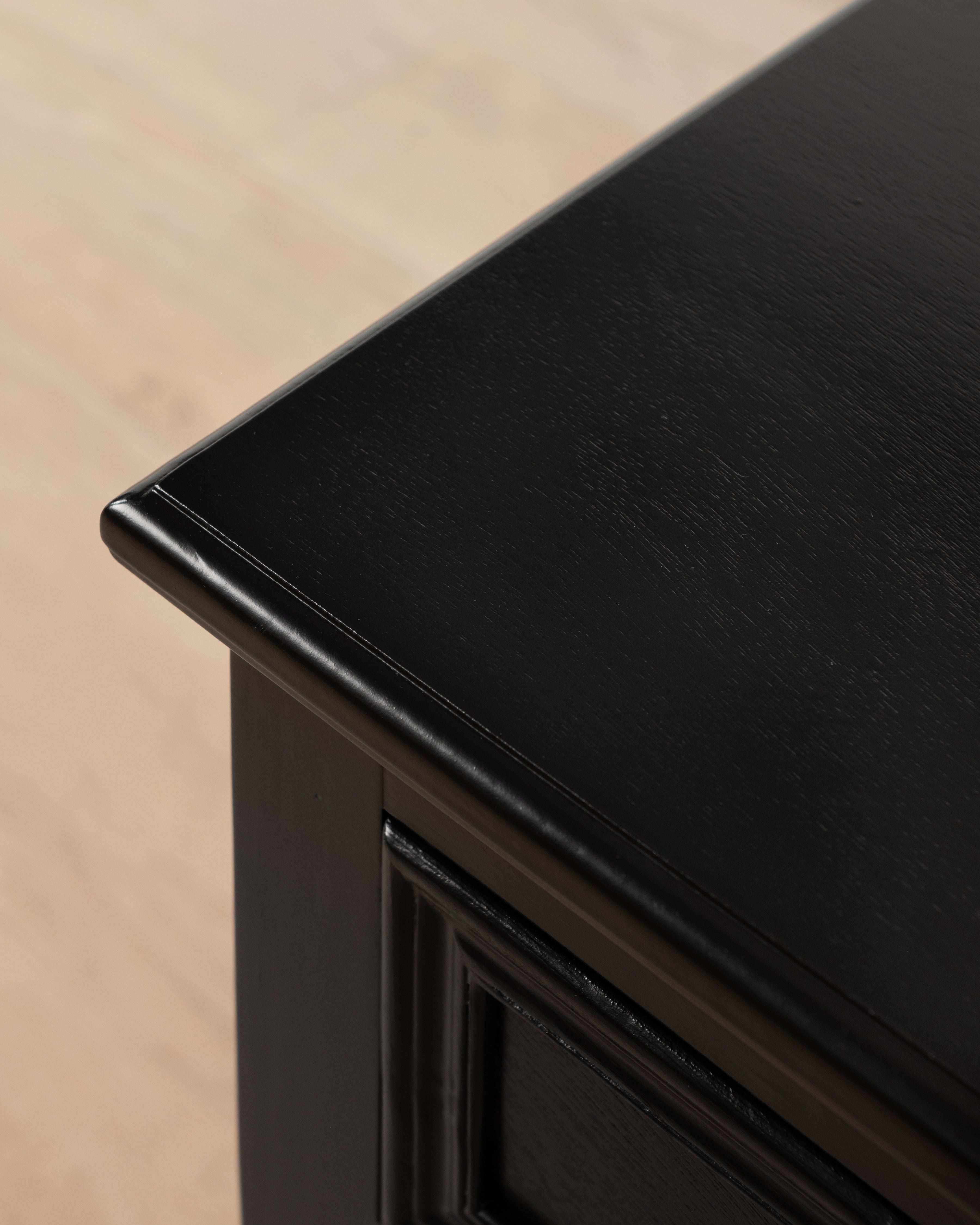 Maisonette Sabine Bedside Table | Black