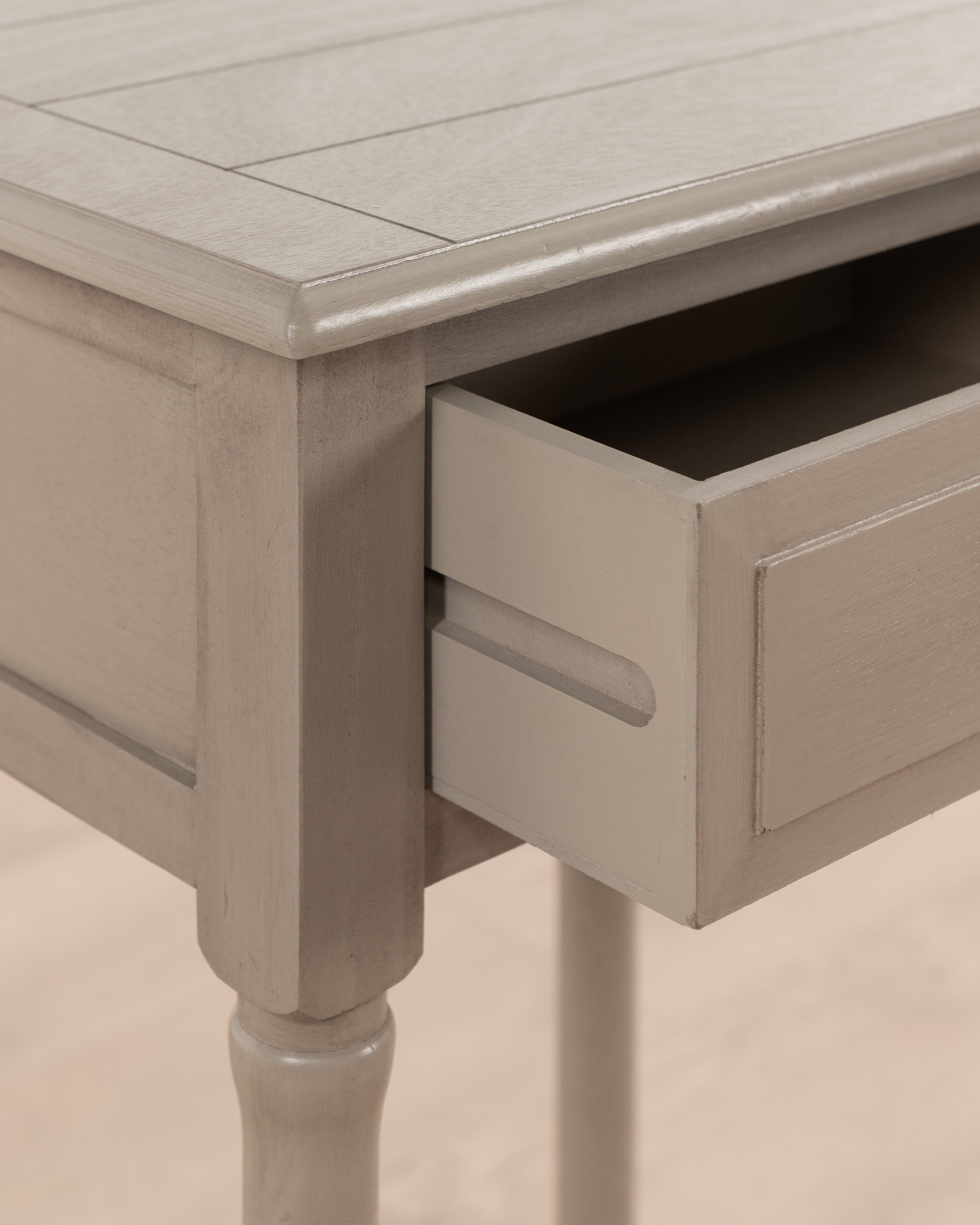 Maisonette Savannah Bedside Table