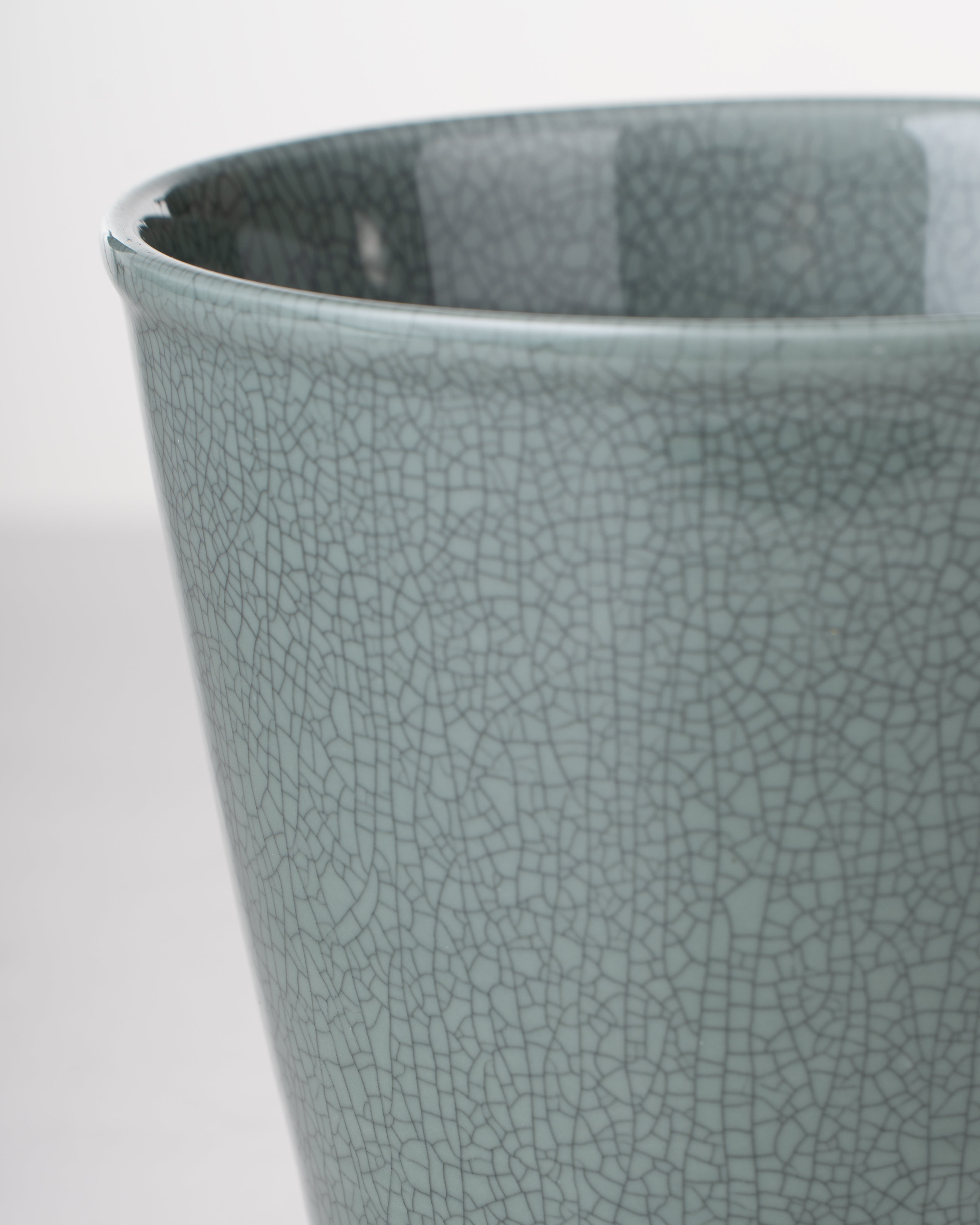 Riverstone Ceramic Planter | Medium | Green