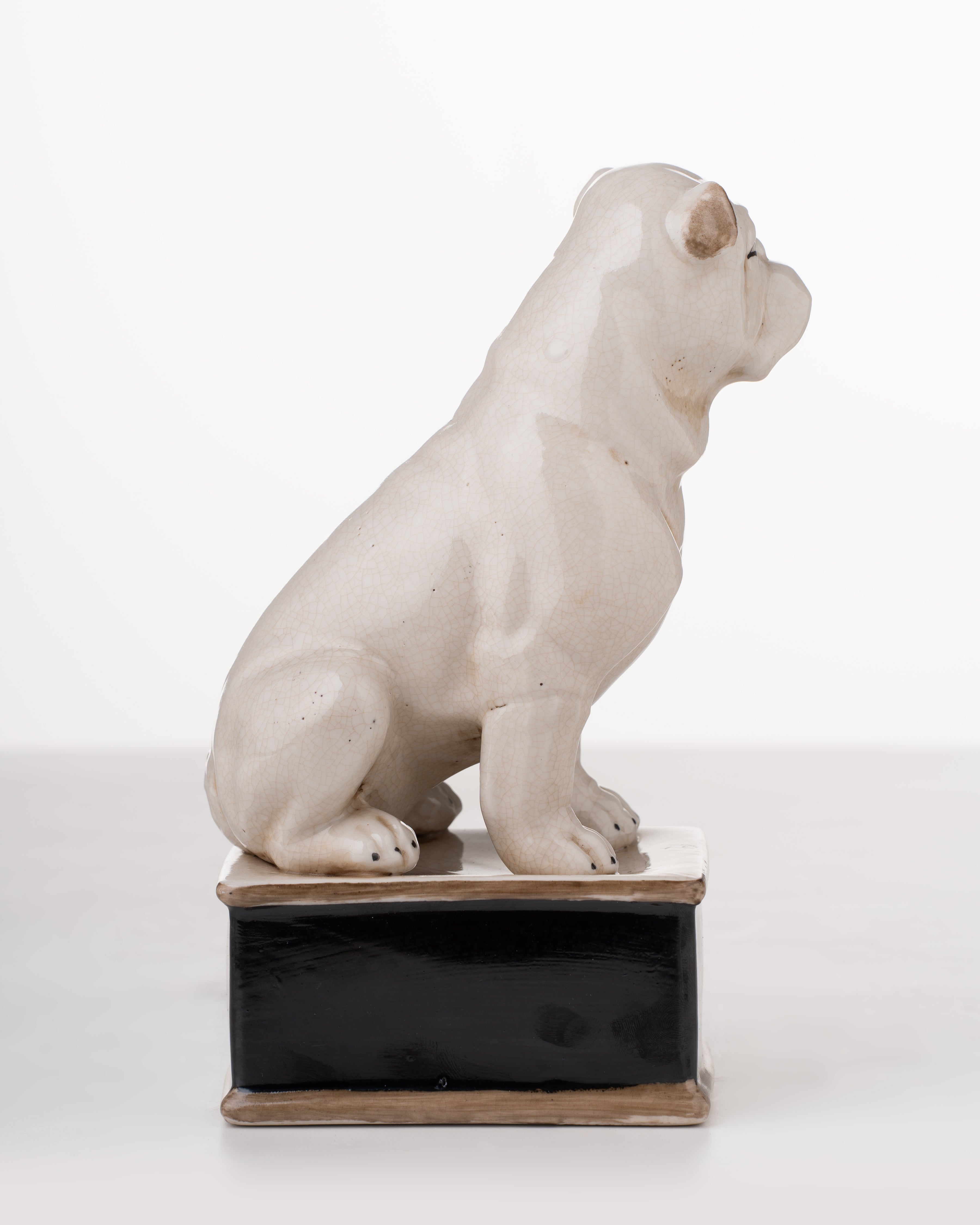 Sir Winston Dog Statue