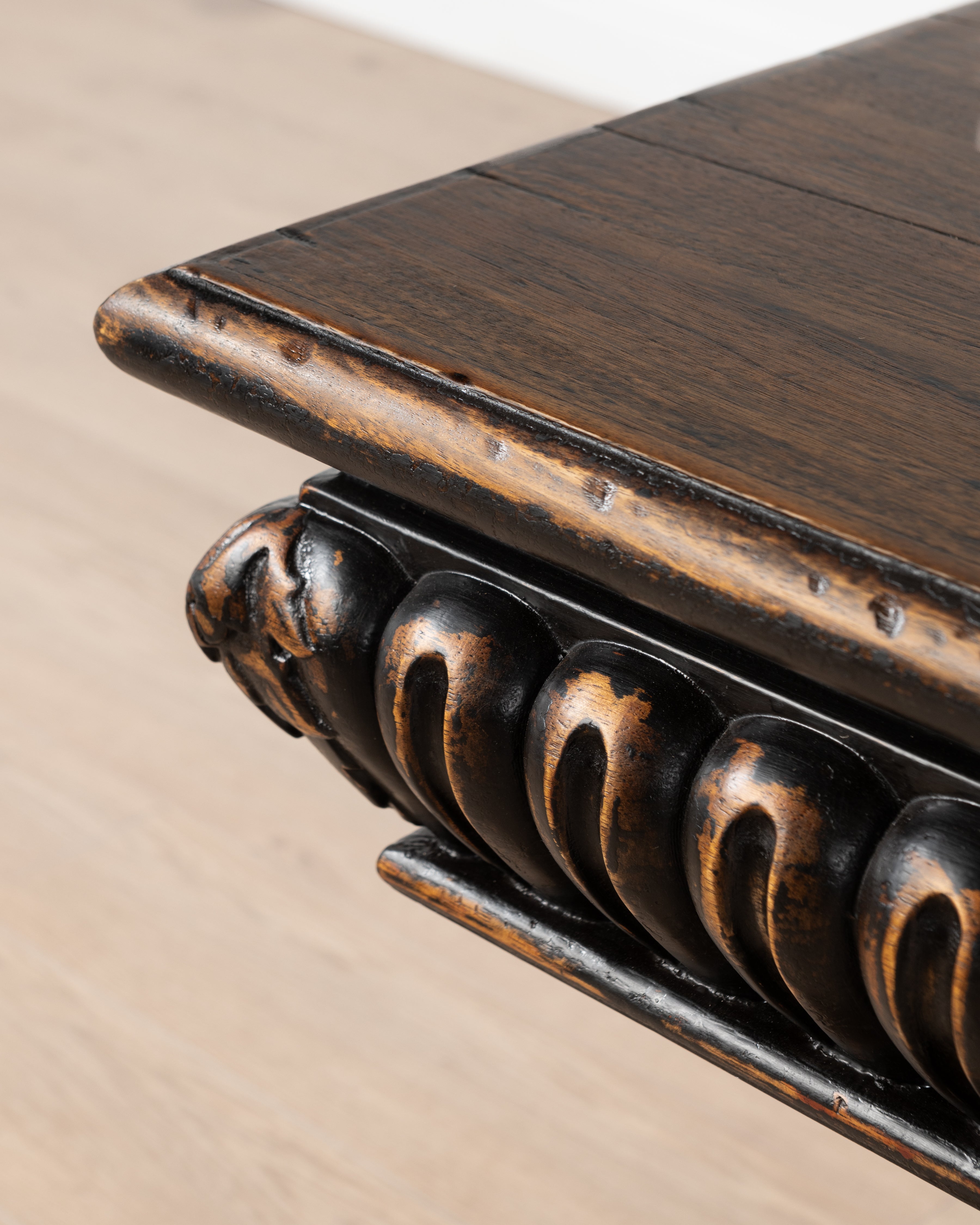 Limited Edition Valencia Console