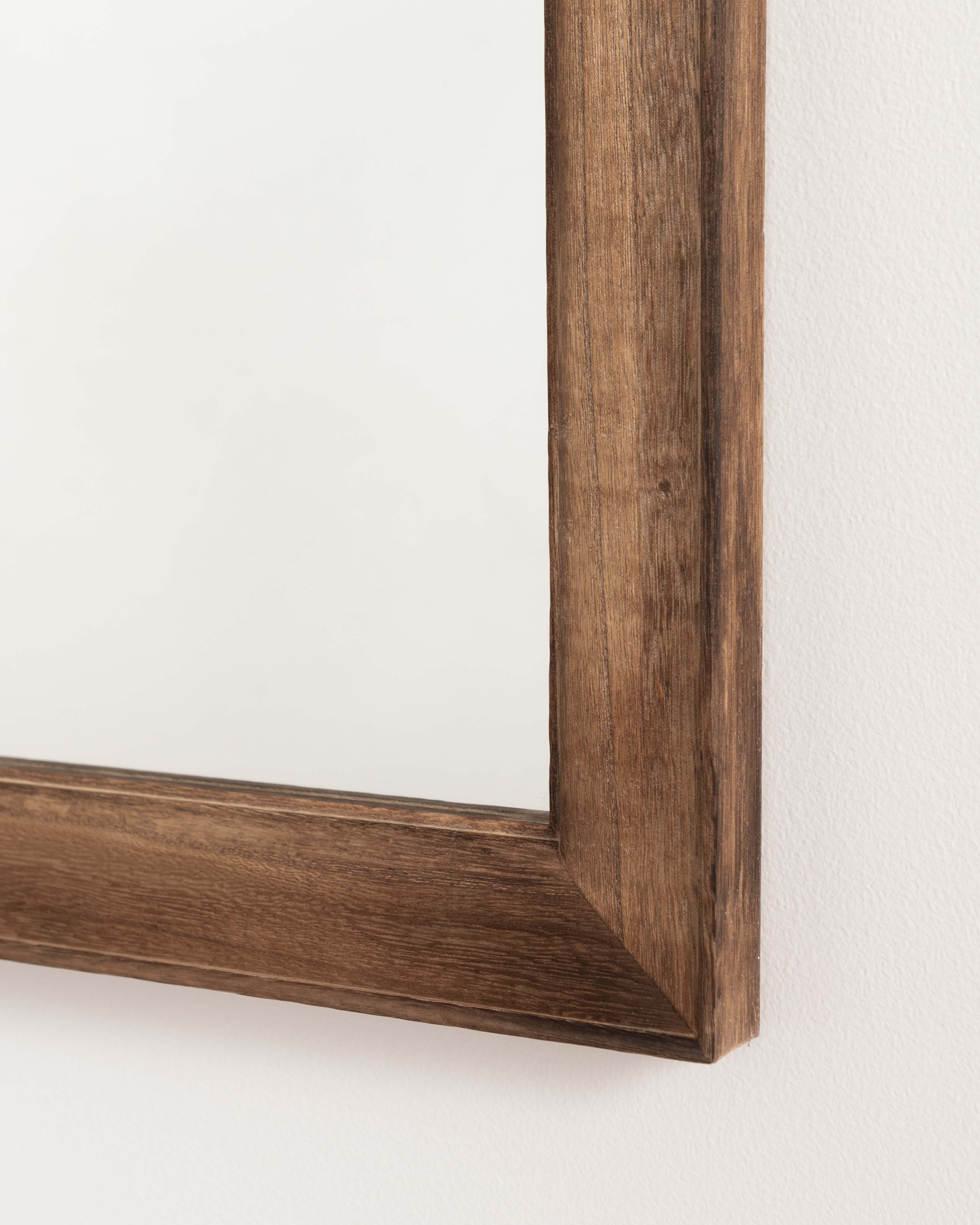 Majestique Mirror