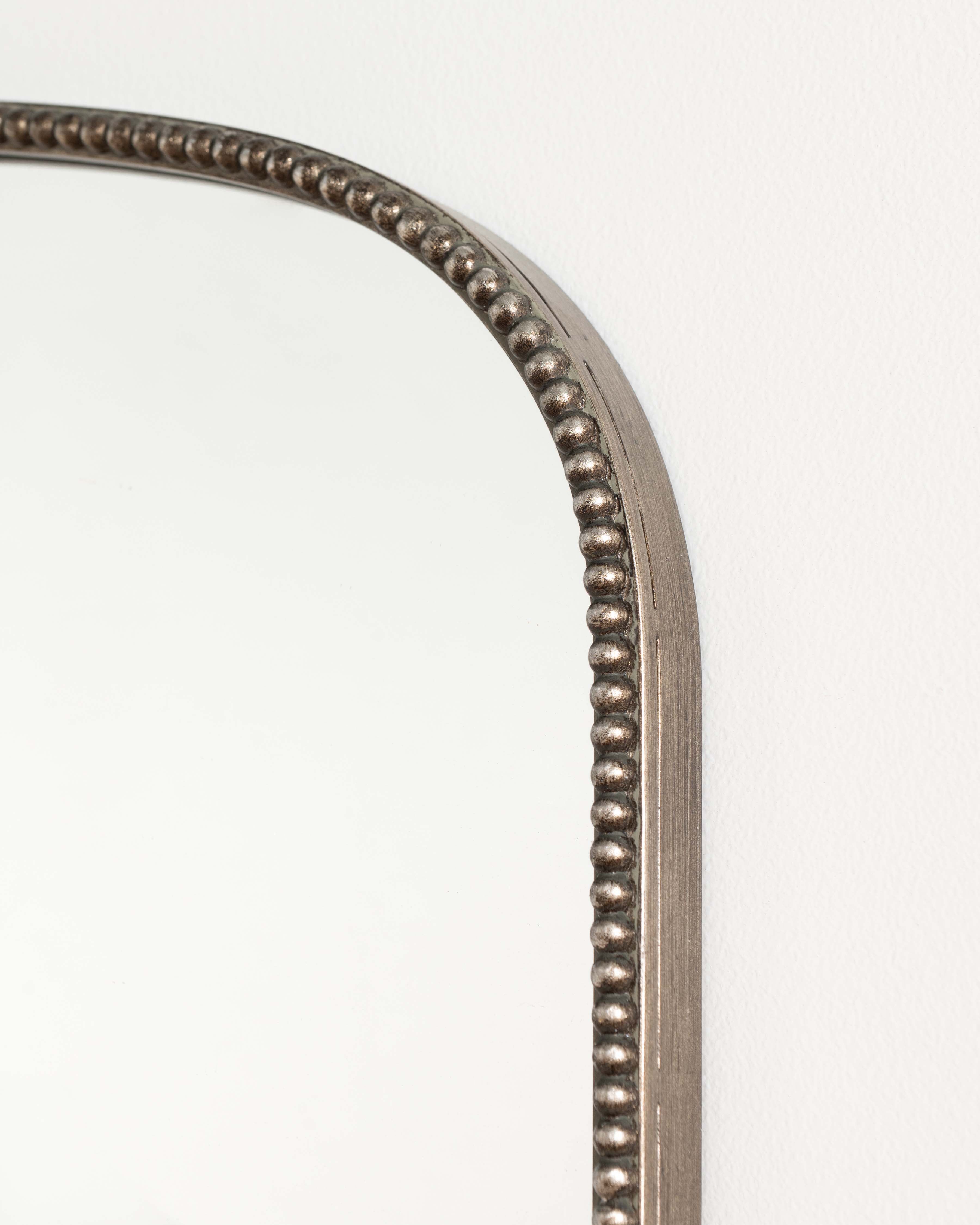 Silhouette Mirror