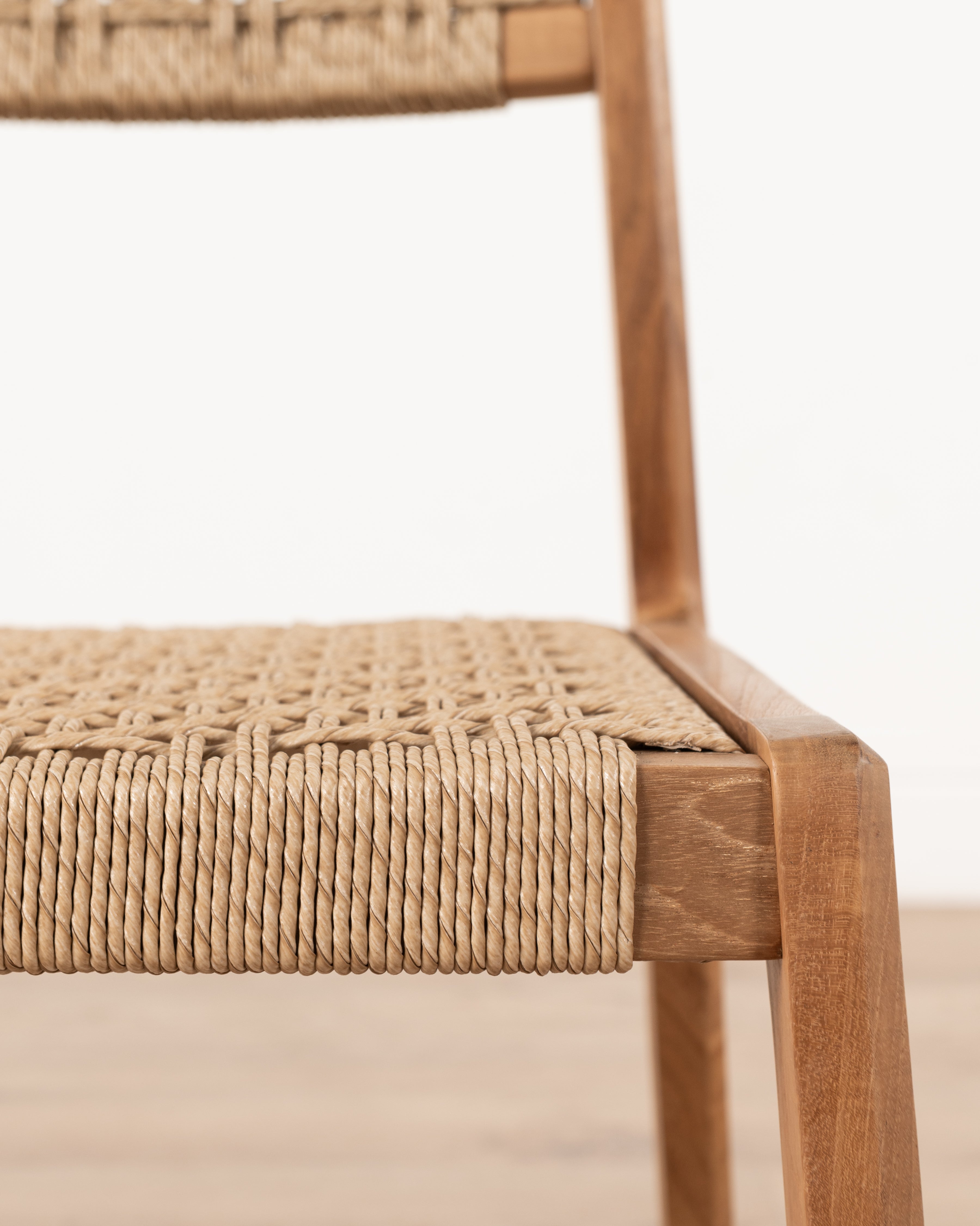 Resort Pemba Dining Chair