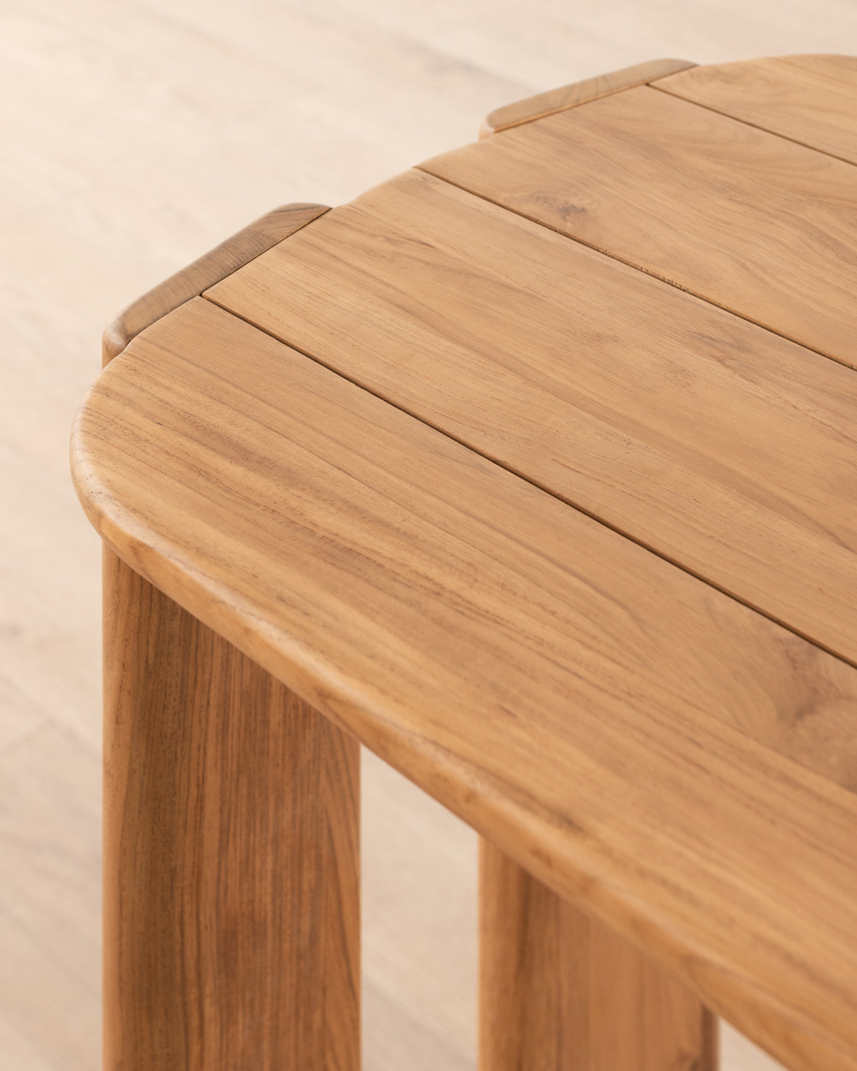 Pemba Counter Table