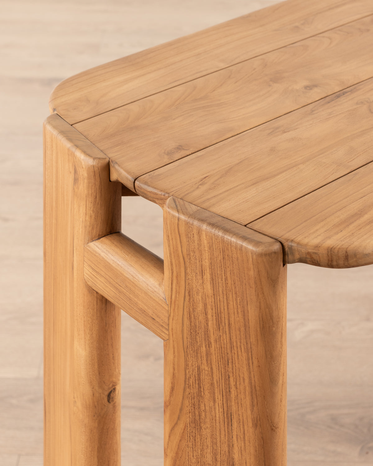 Pemba Counter Table