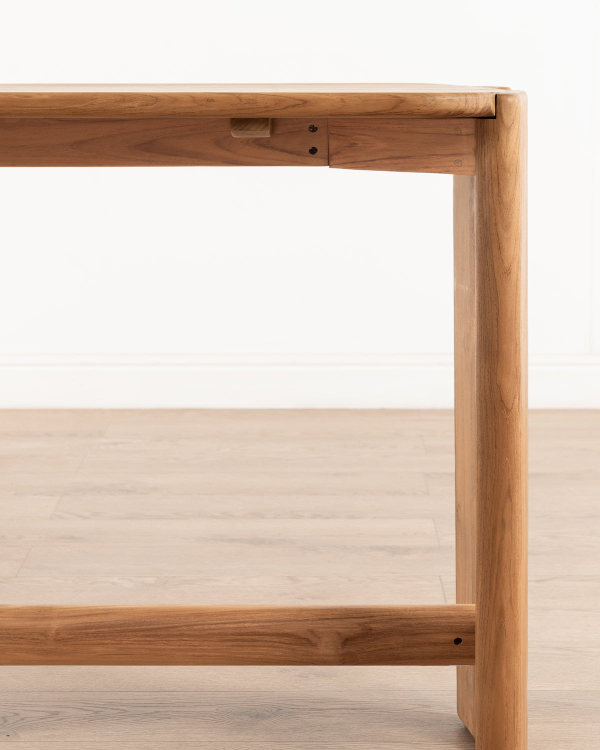 Pemba Counter Table