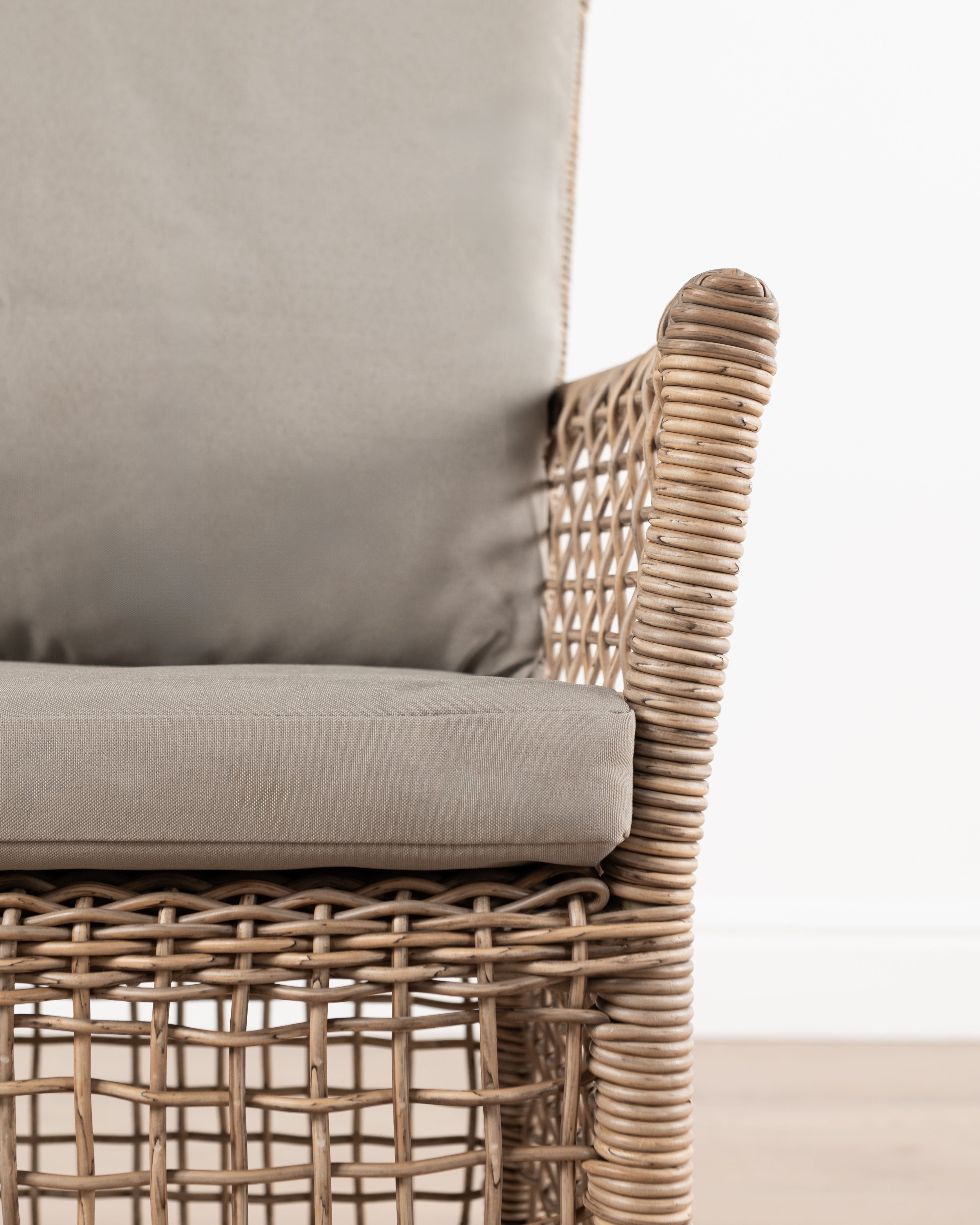 Resort Monica Armchair