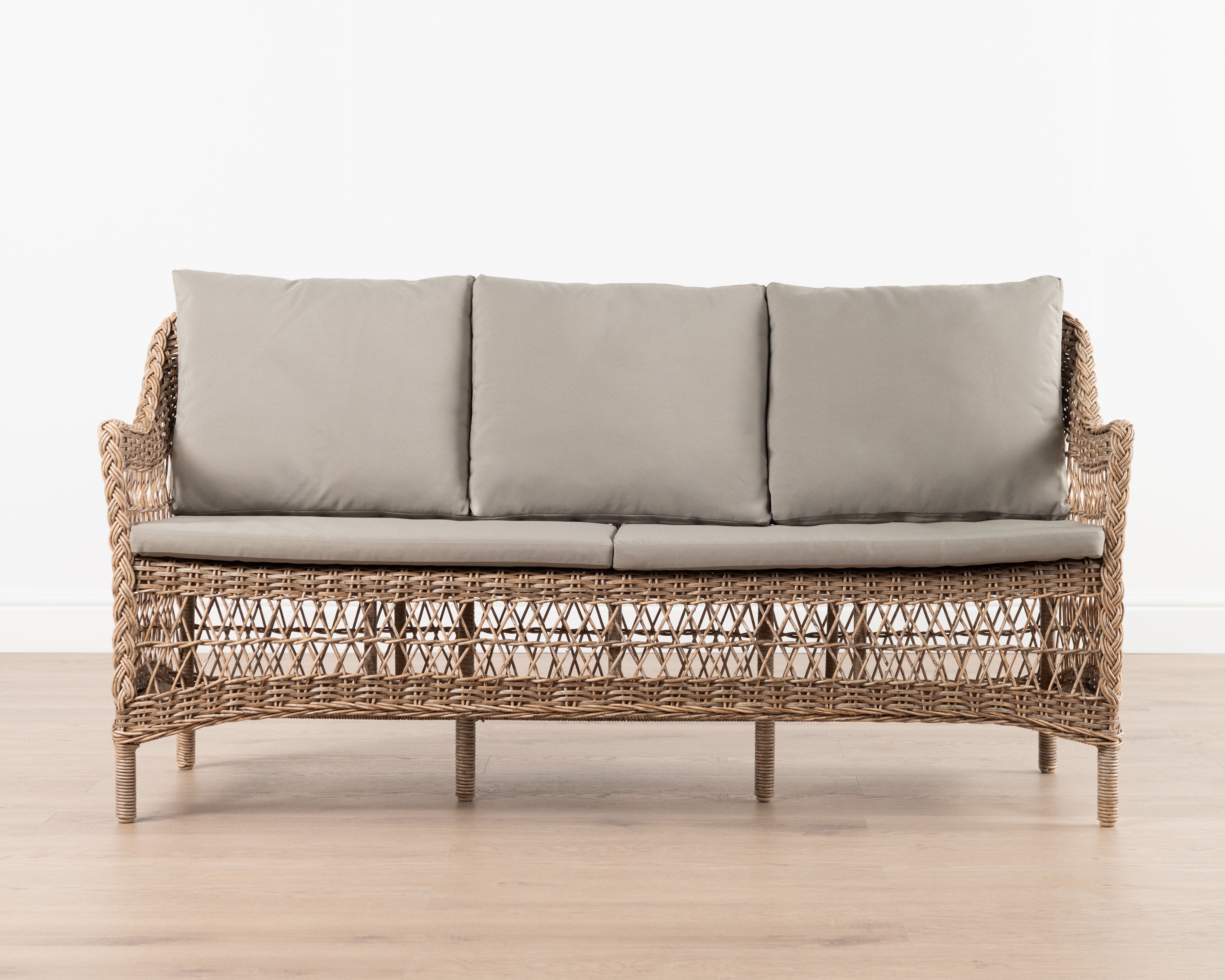 Courtyard 3 seater sofa