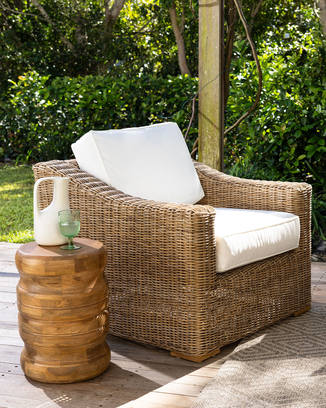 Vineyard Lounge chair