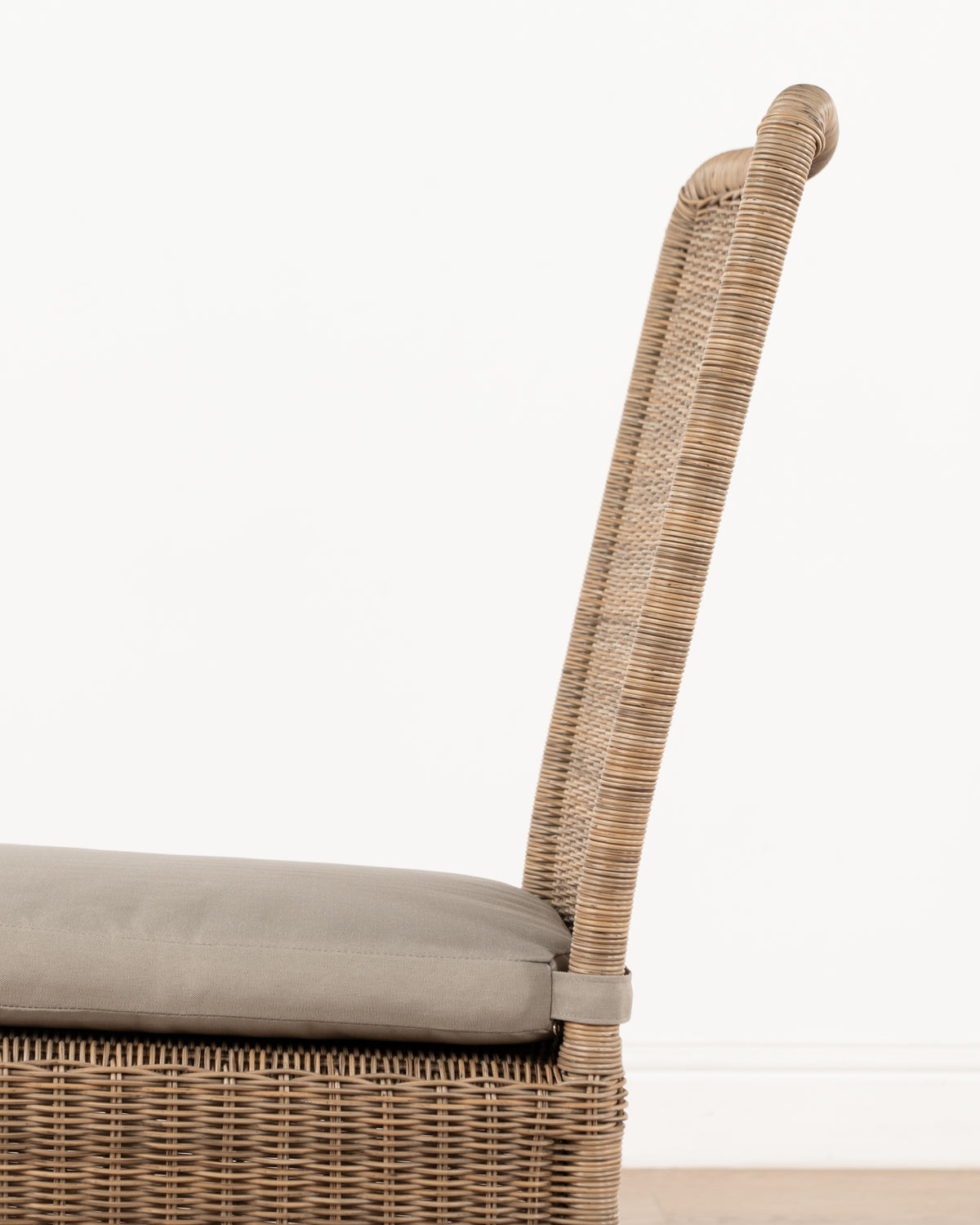 Courtyard Dining Chair