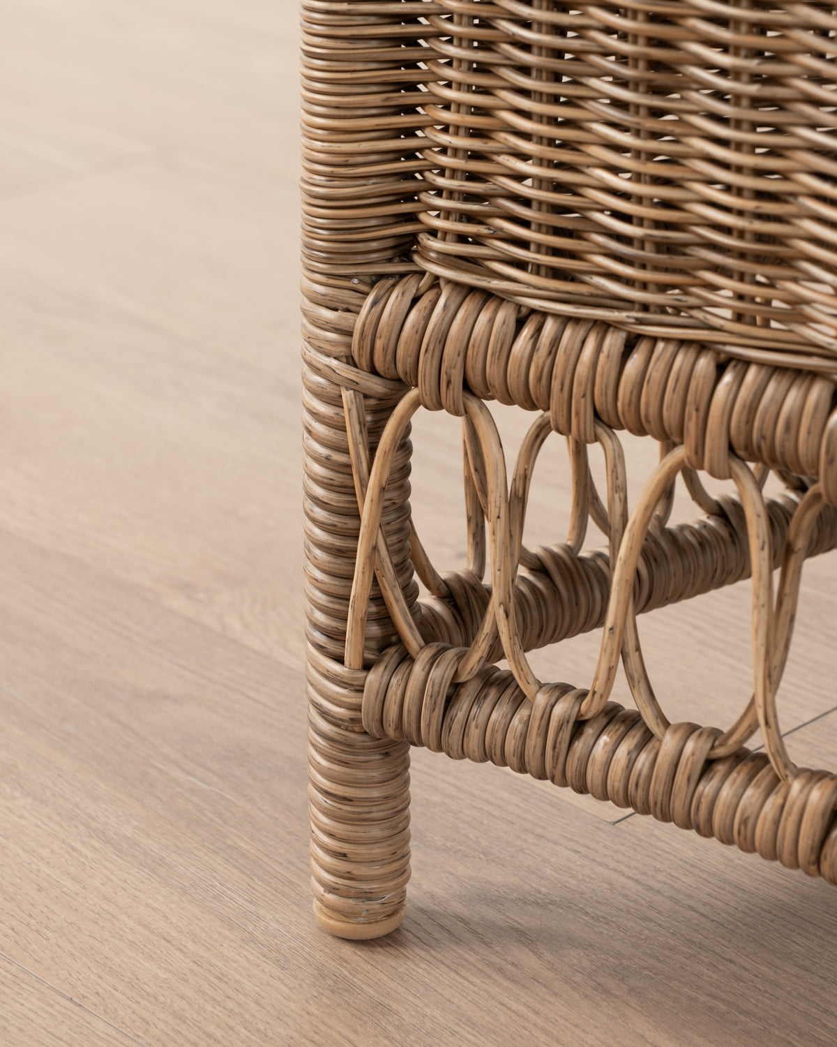 Courtyard Carver Chair