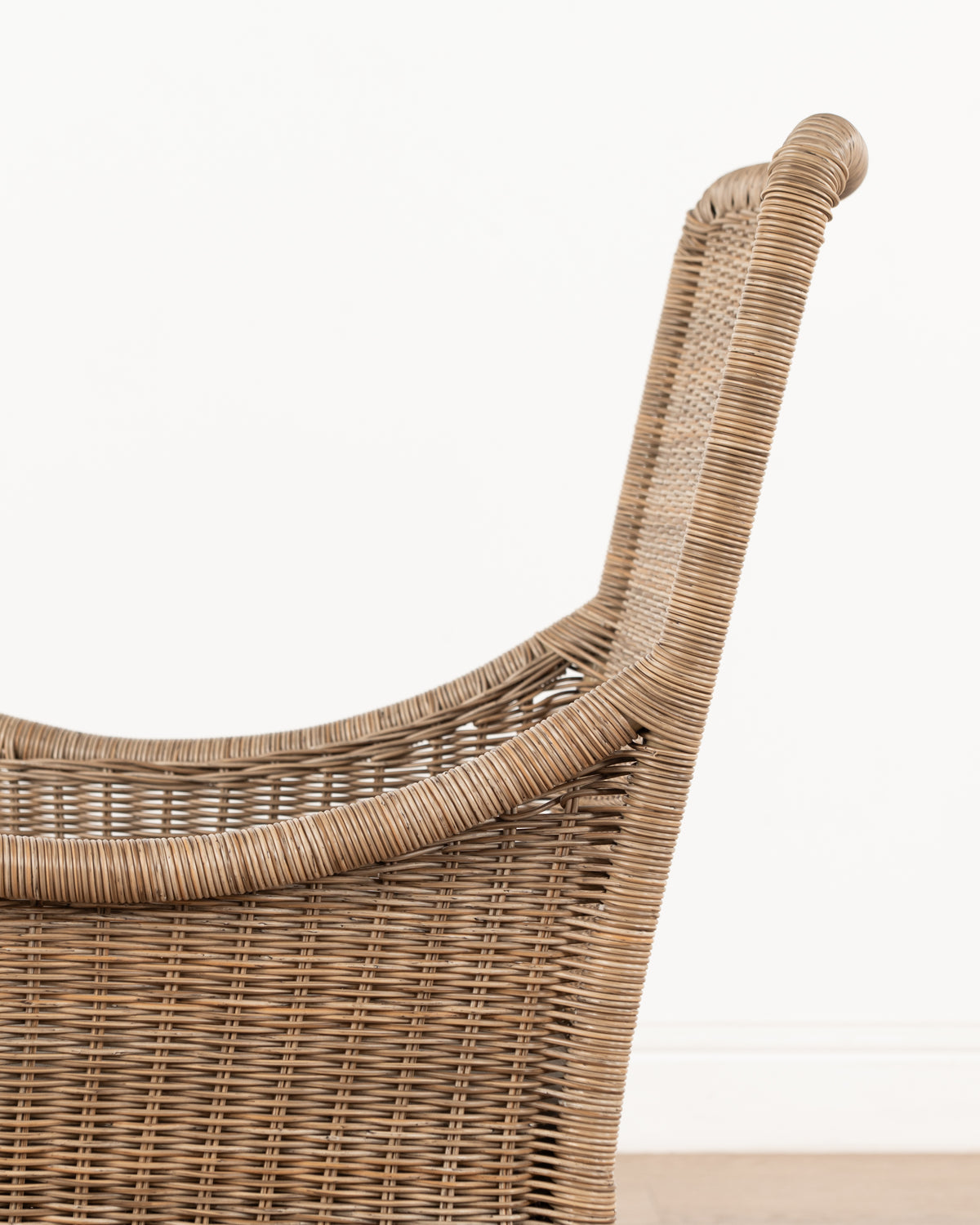 Courtyard Carver Chair