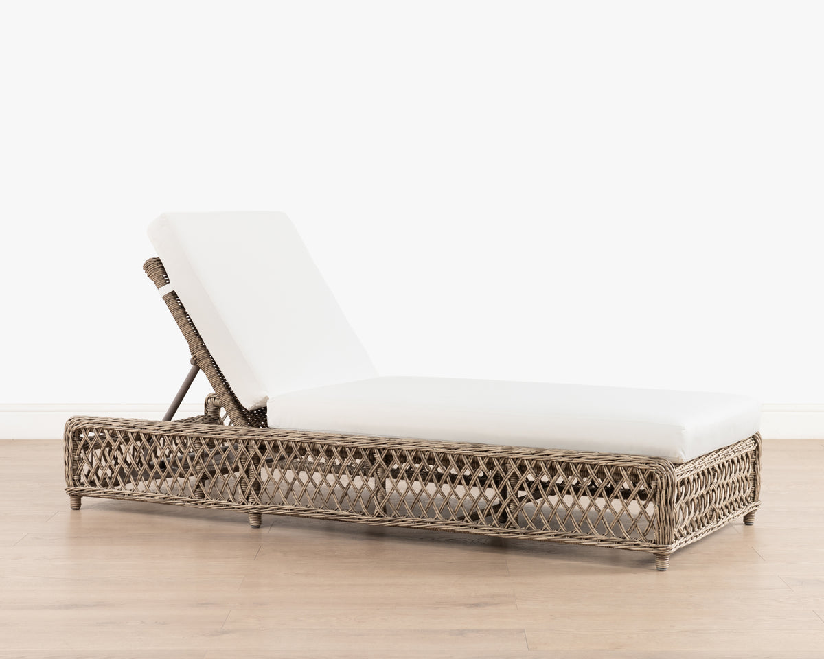 Bakoven Lounger