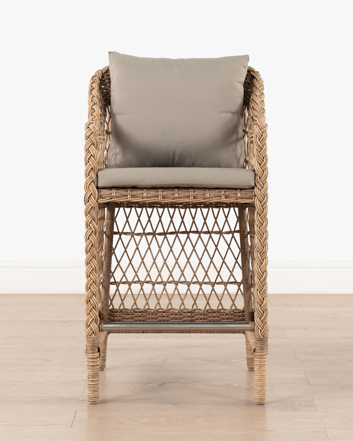 Courtyard Bar Chair