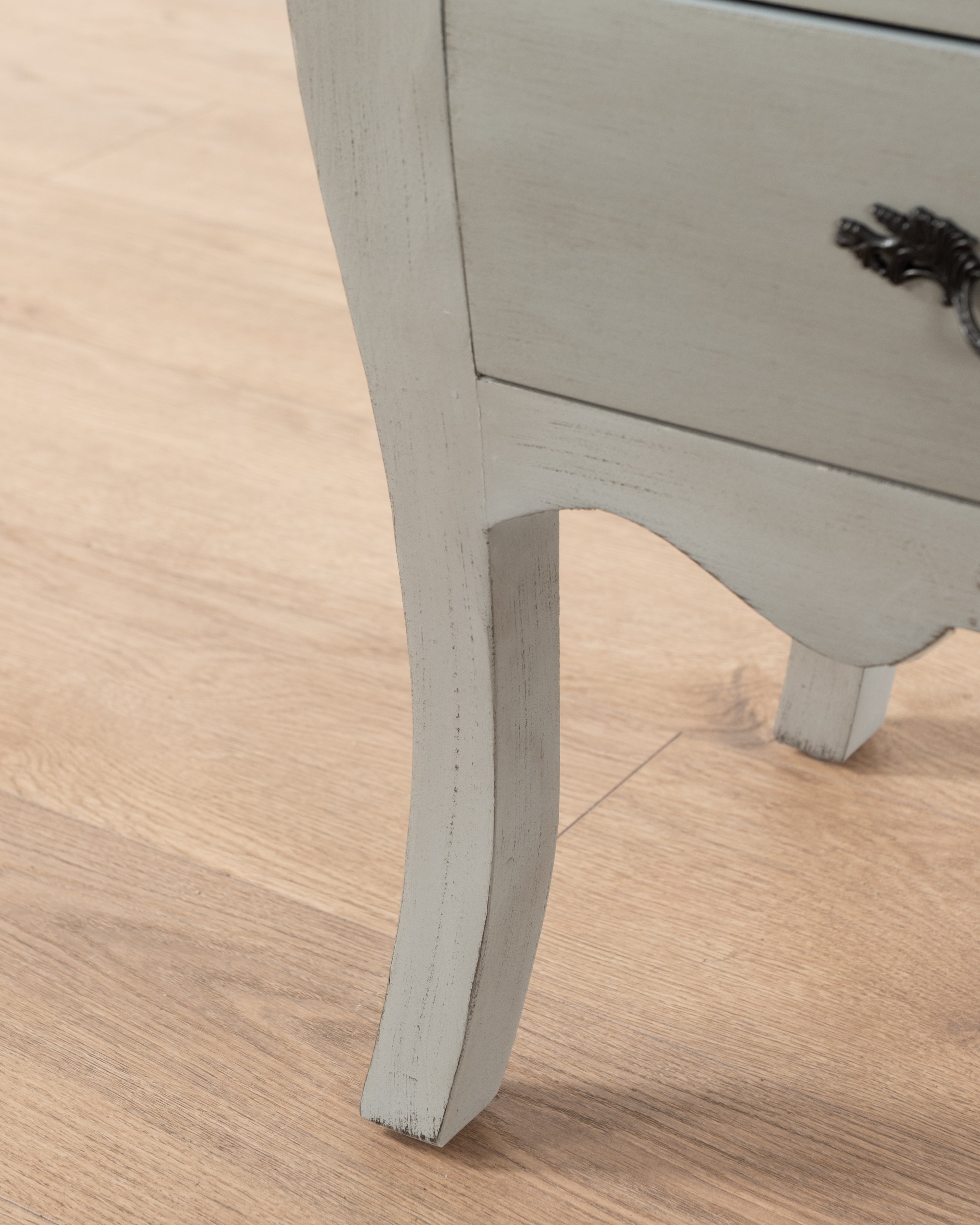 Atelier Madeleine Bedside