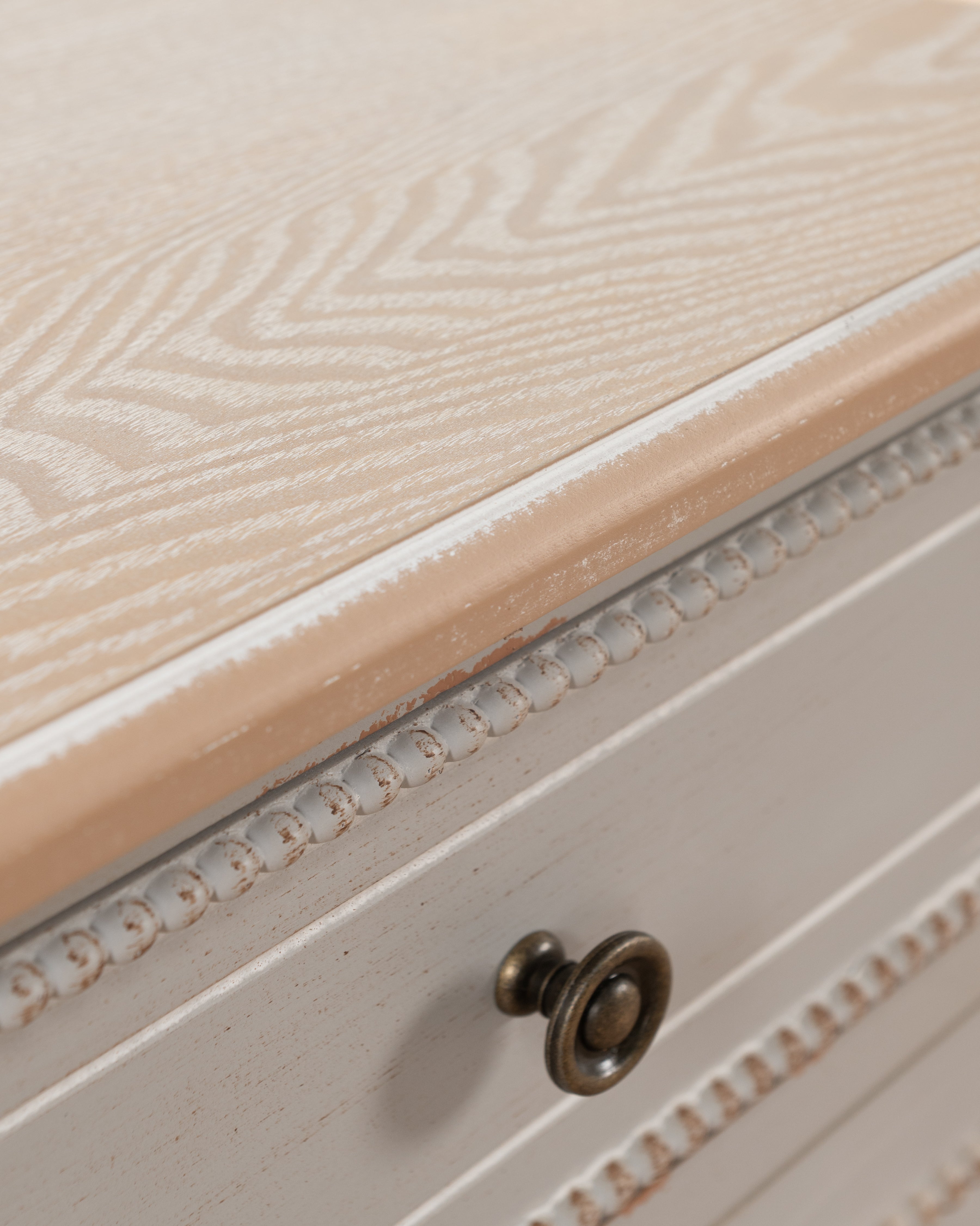 Henri bedside table