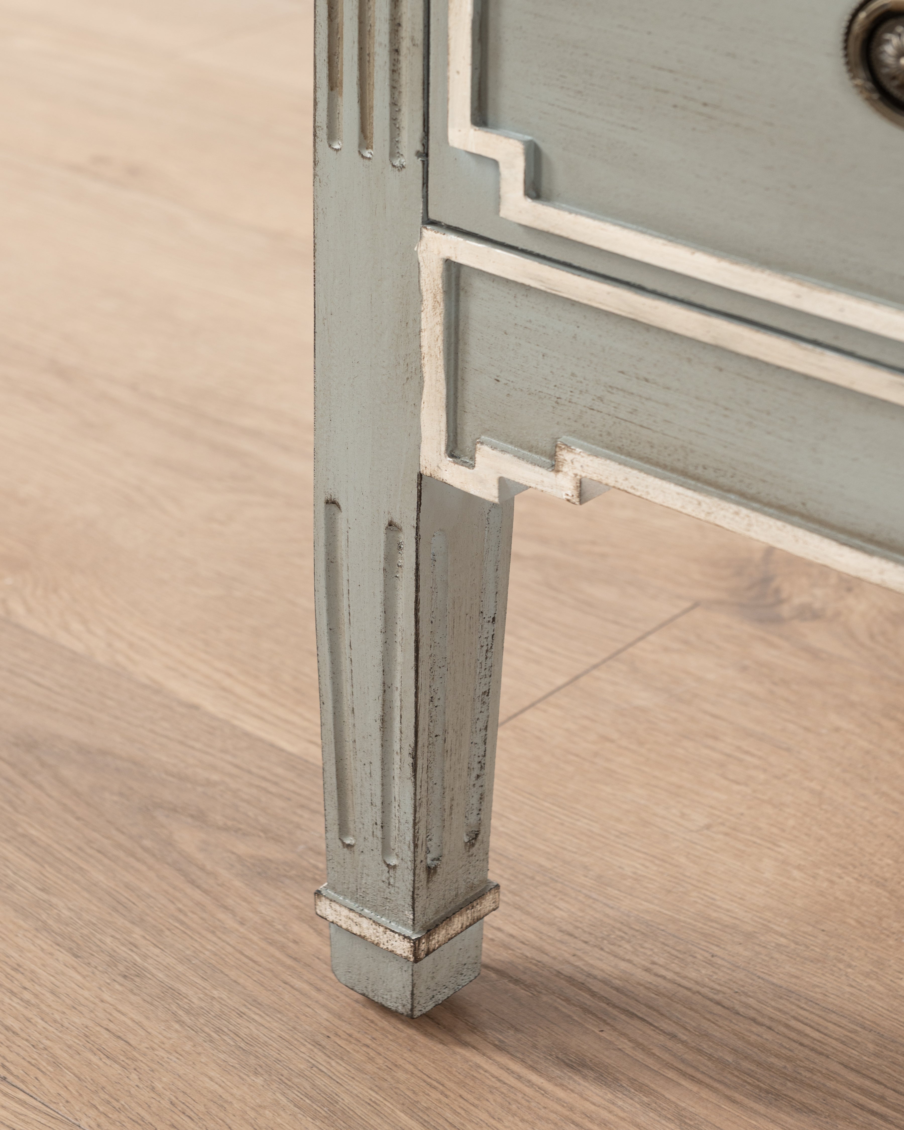 Veritas Bedside Table