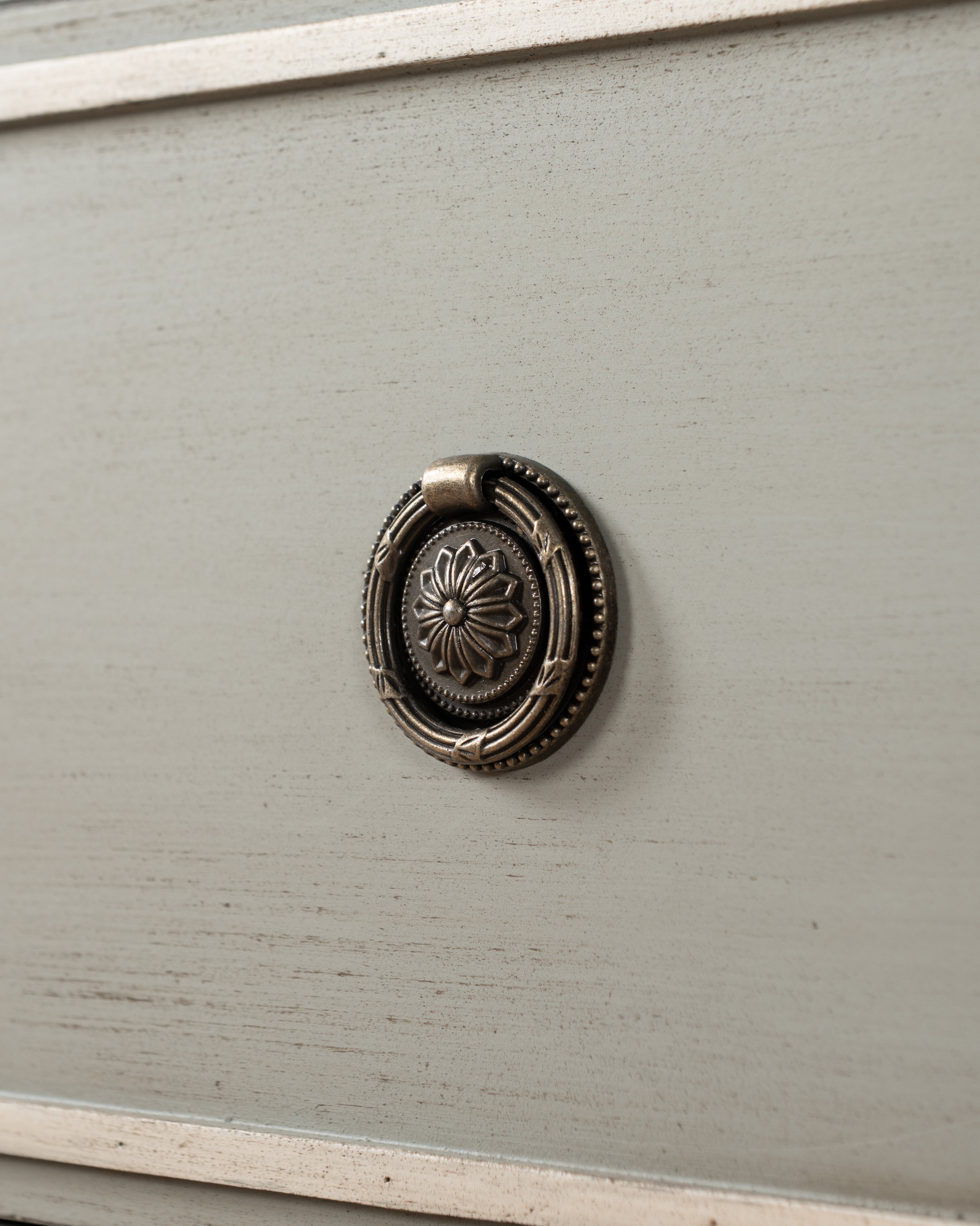 Veritas Bedside Table