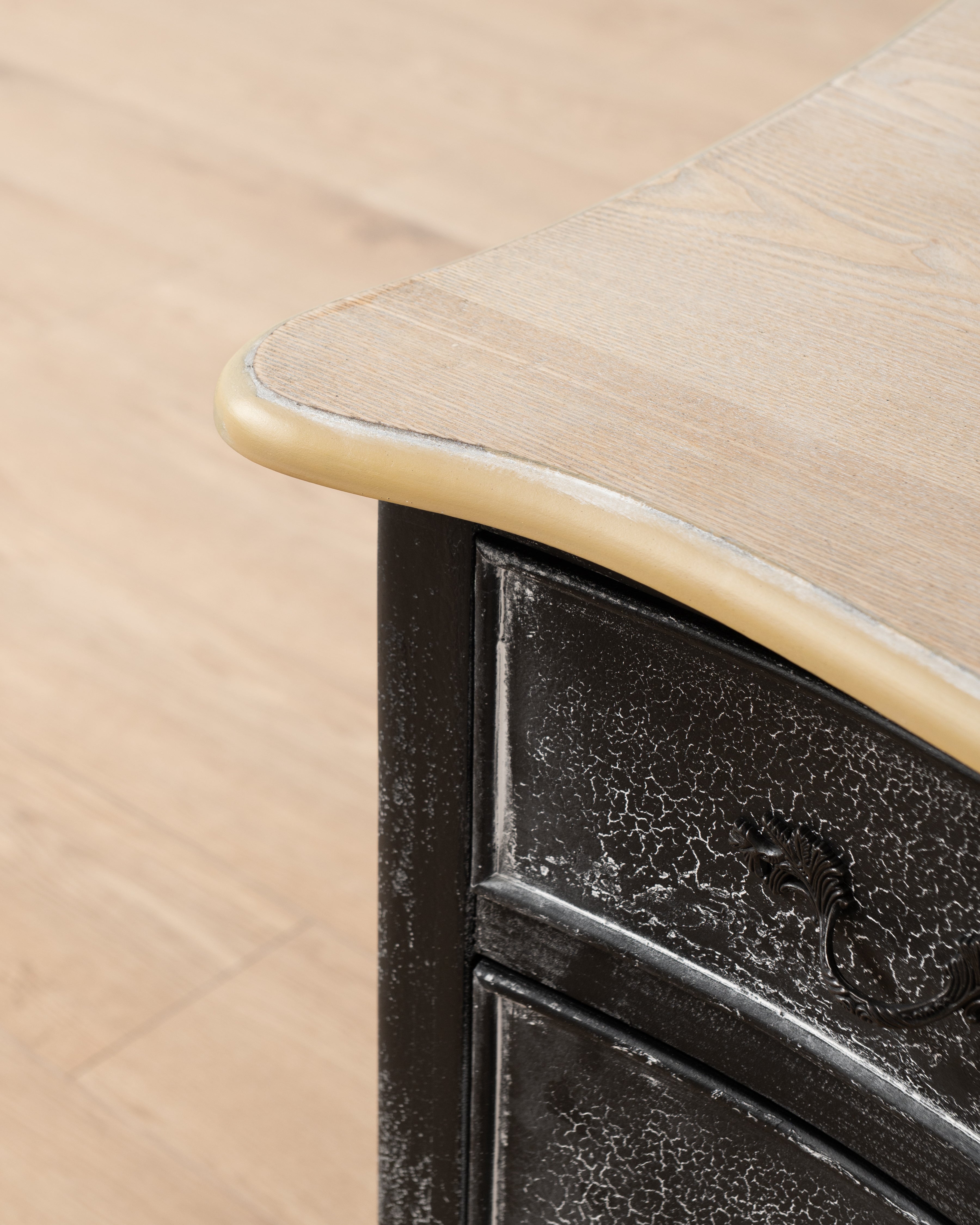 Estelle Chest of Drawers | Distressed Black