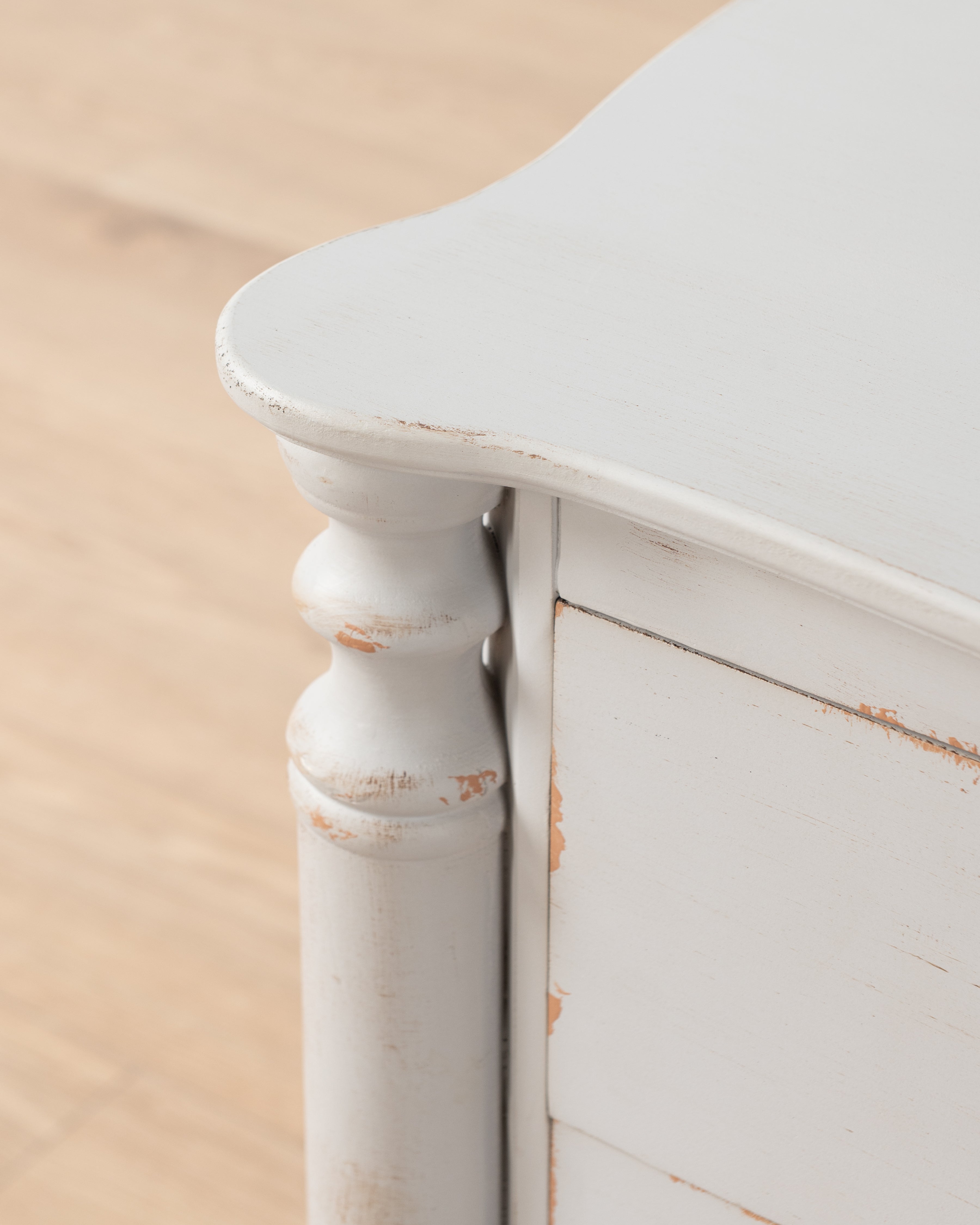 Isabelle Chest of Drawers