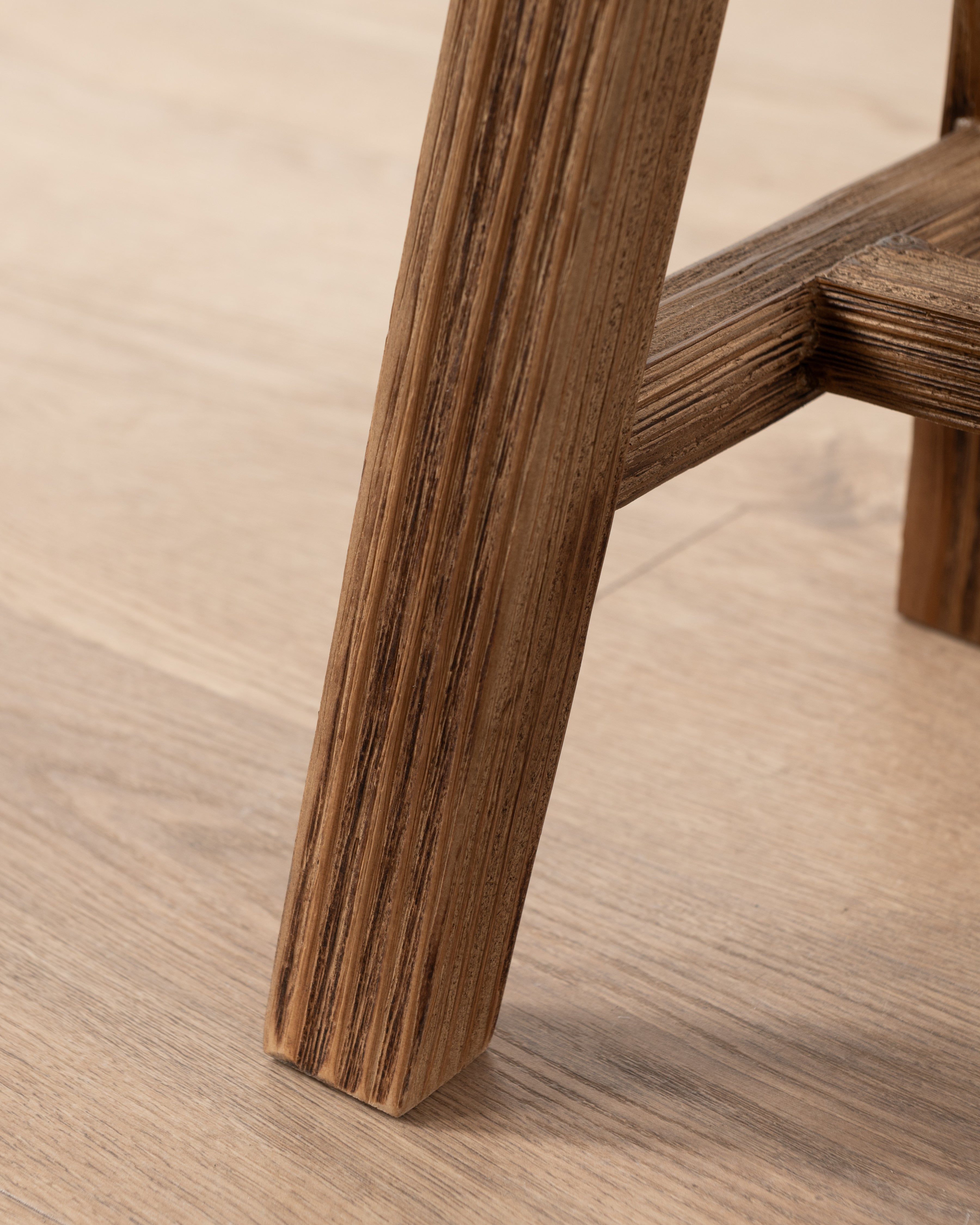 Everett Stool