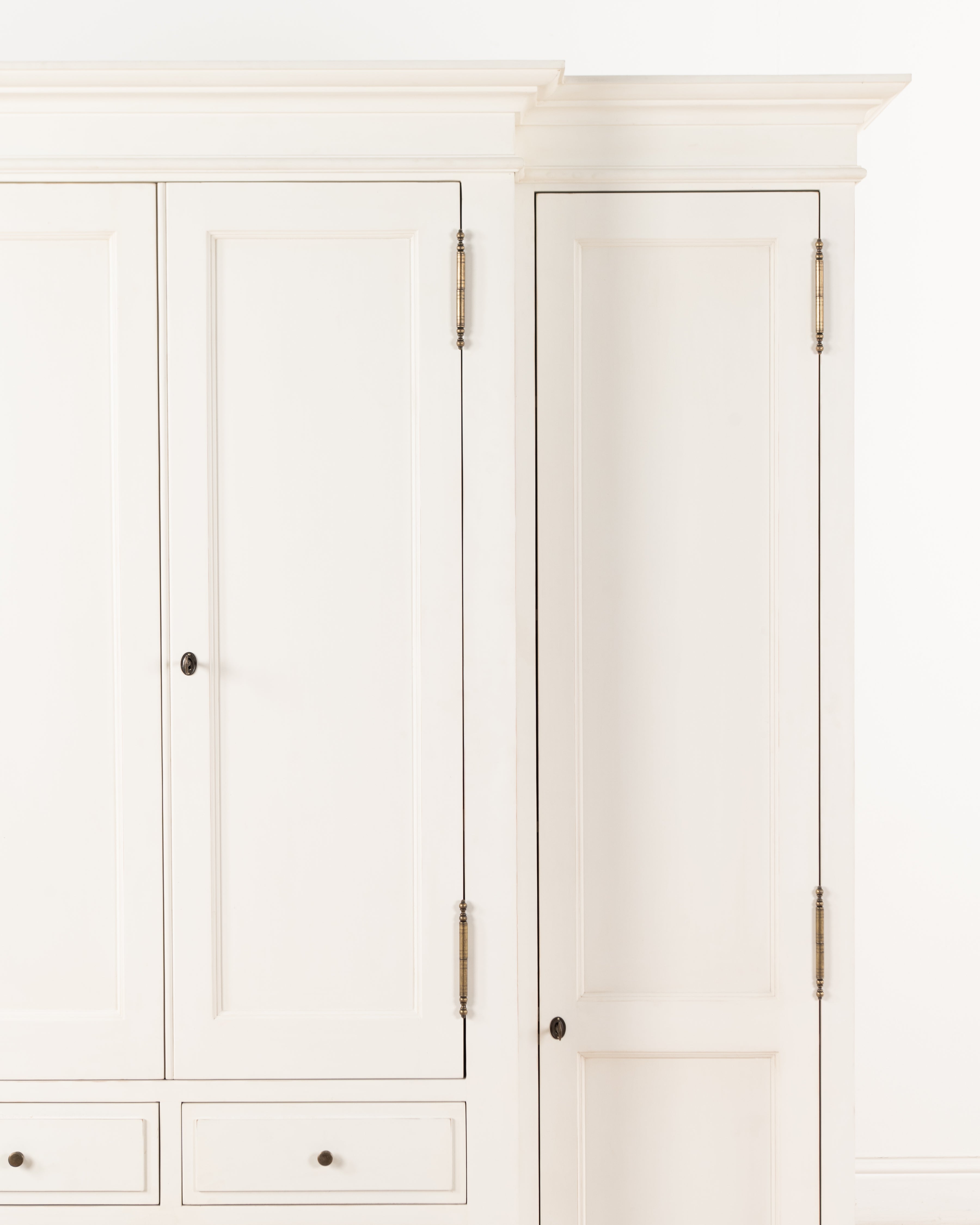 Hampshire 4 Door Wardrobe | 4 Drawers - White