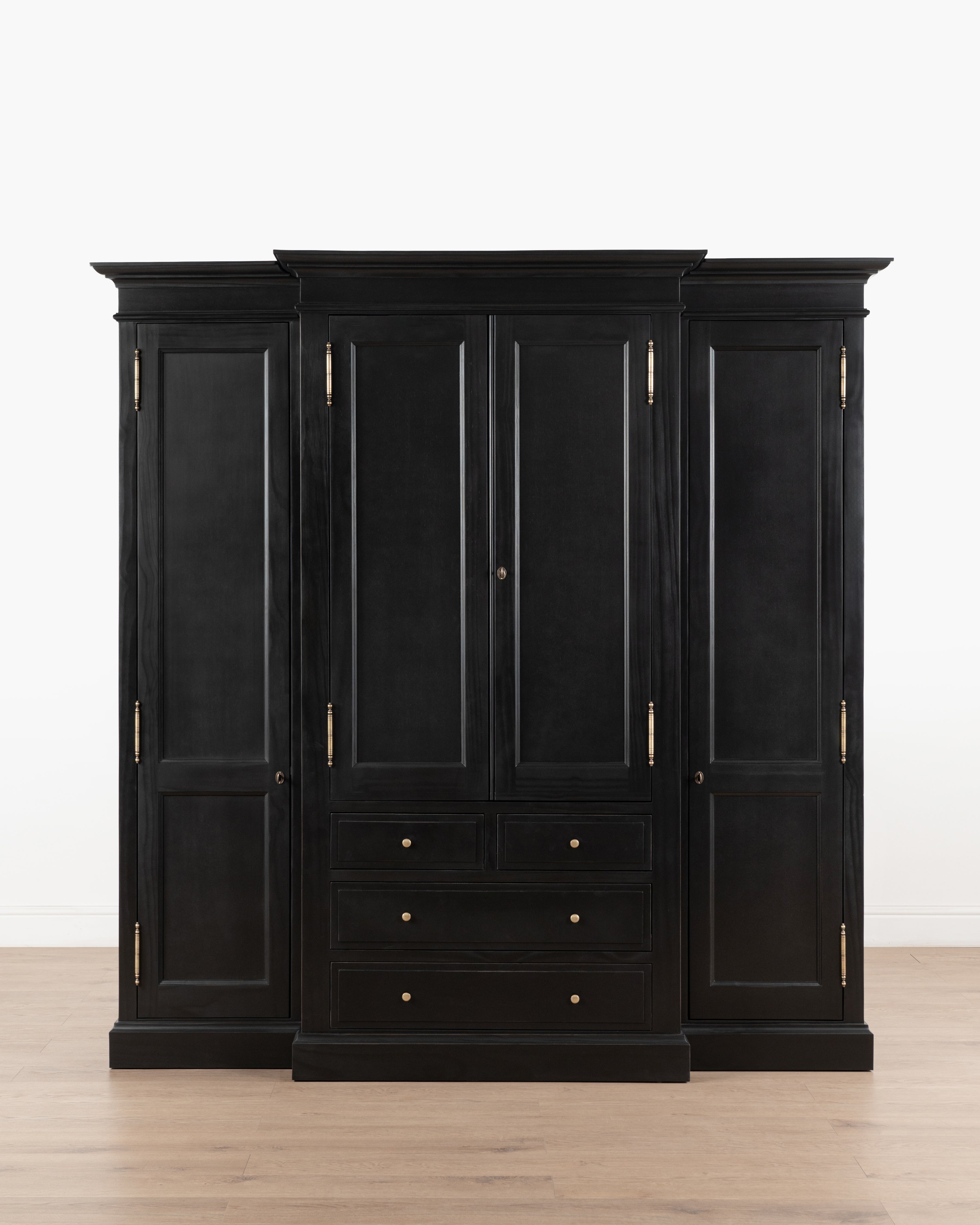 Hampshire Four Door Wardrobe | 4 Drawers