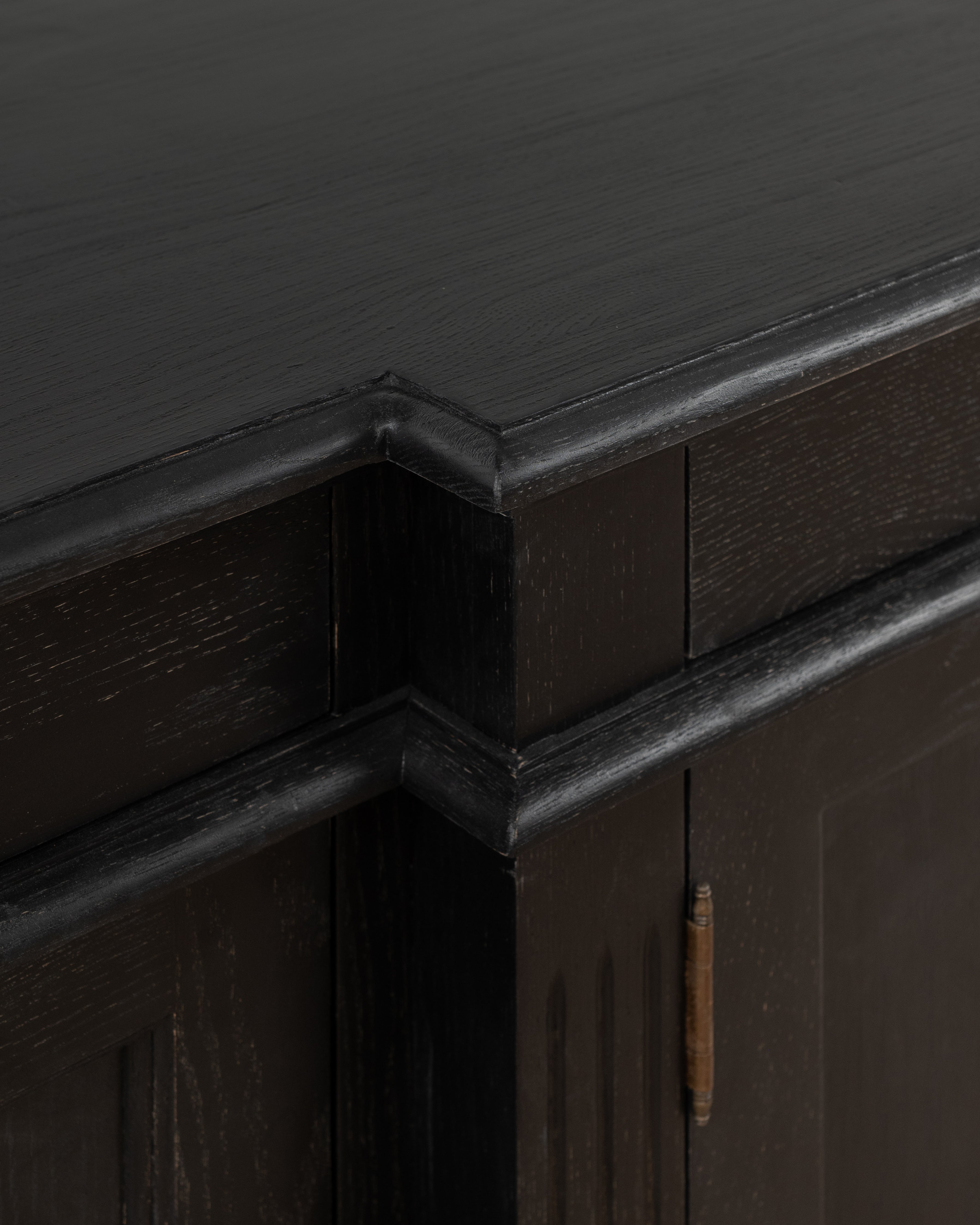 Hampshire Server | Burnt Oak