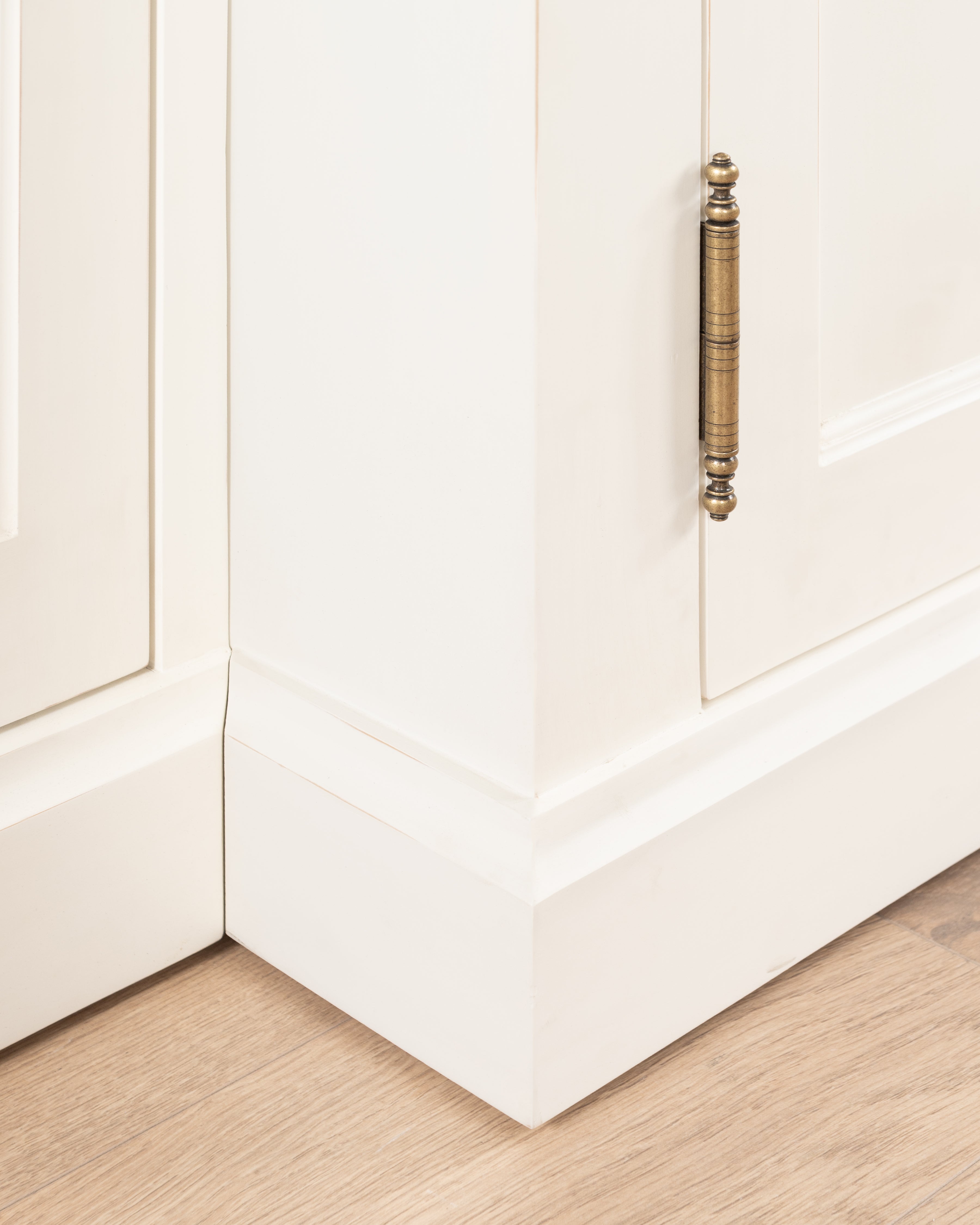 Hampshire Wardrobe | 4 Door - White