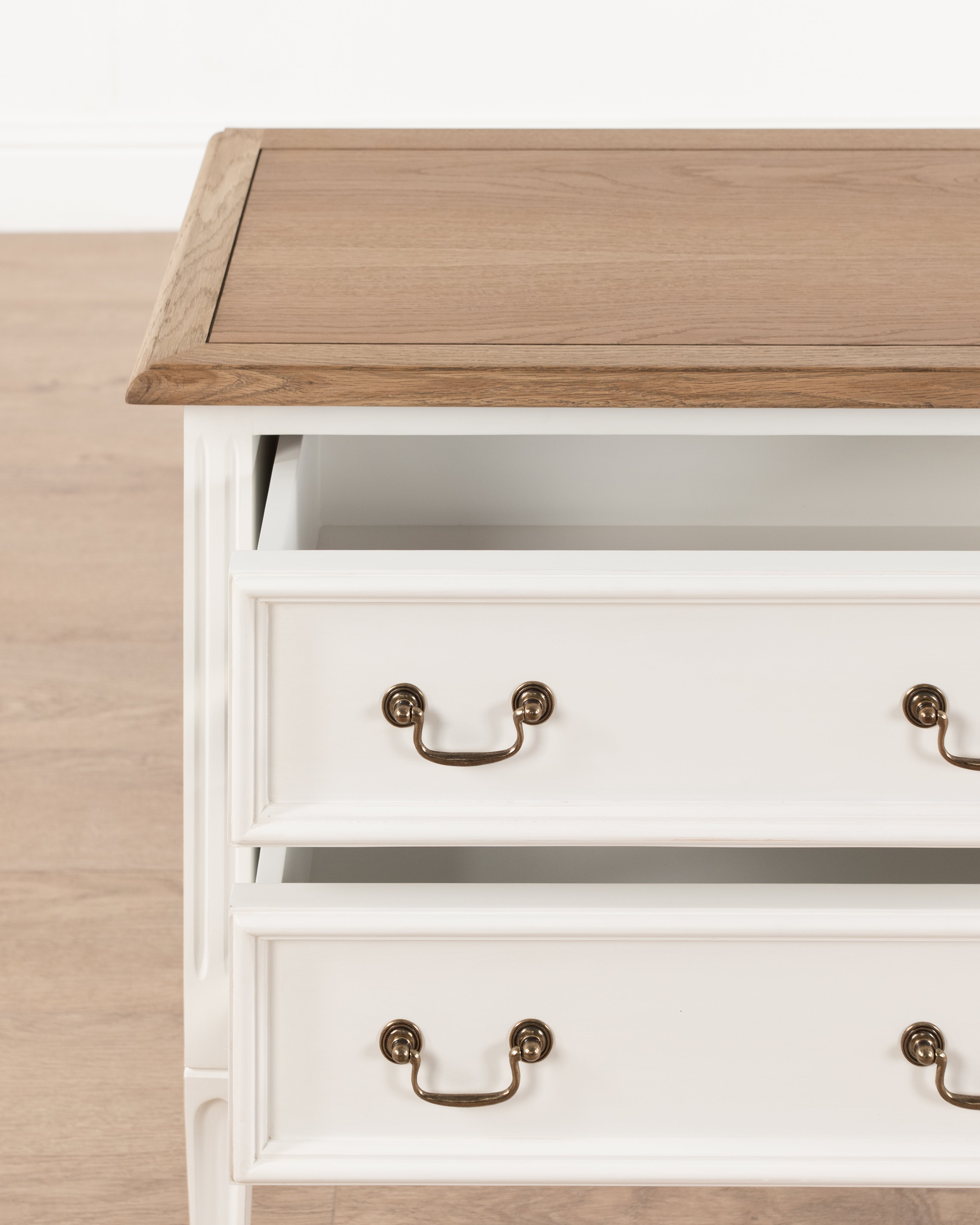 Bordeaux Pedestal | 2 Drawer