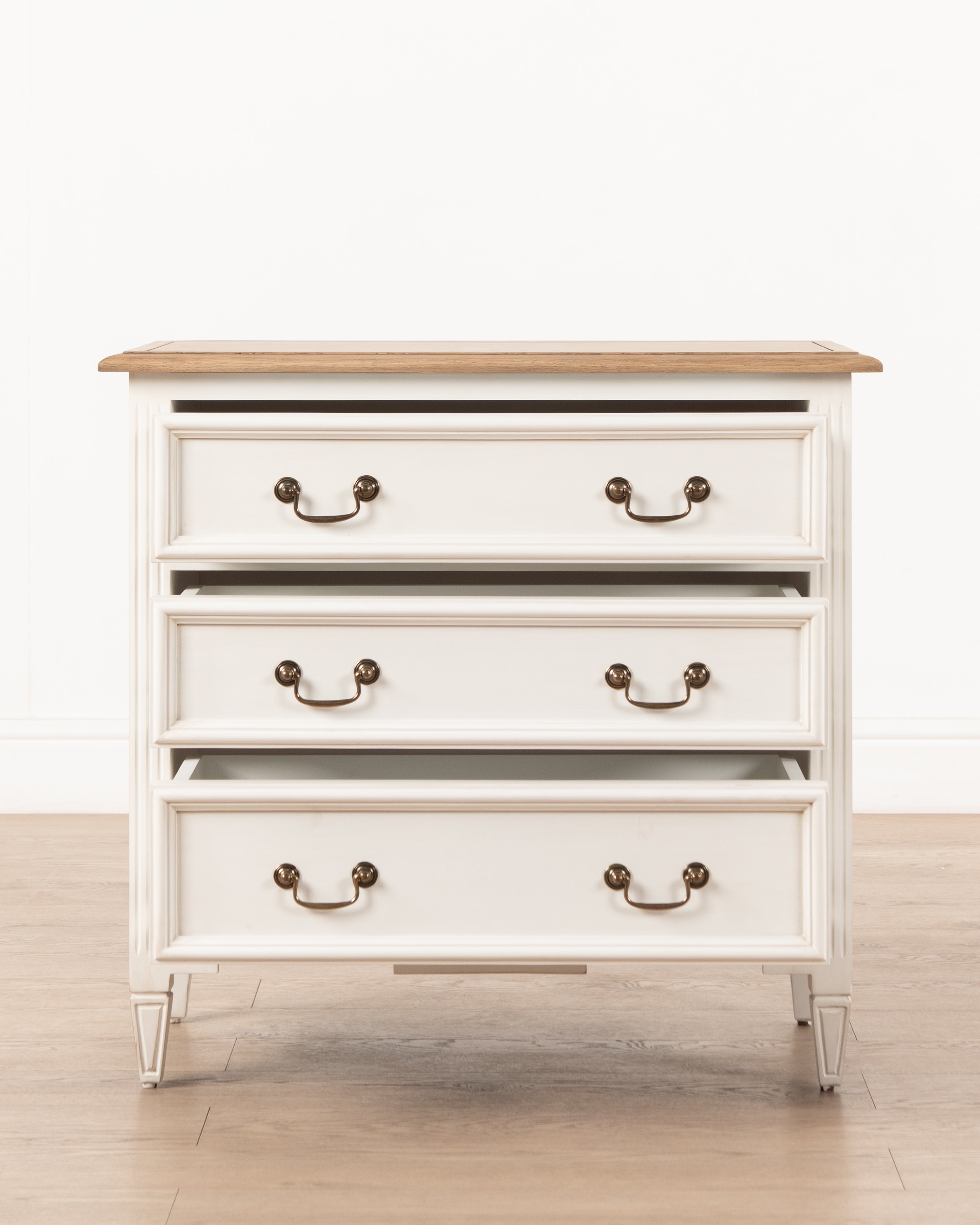 Bordeaux chest - 3 drawer