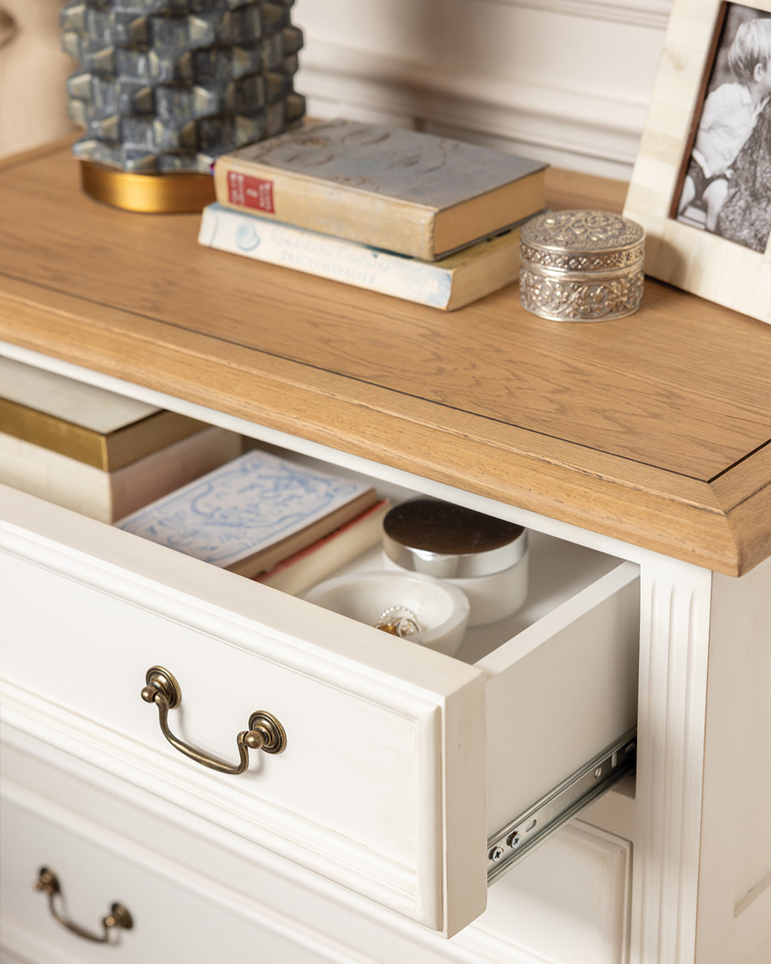 Bordeaux chest - 3 drawer