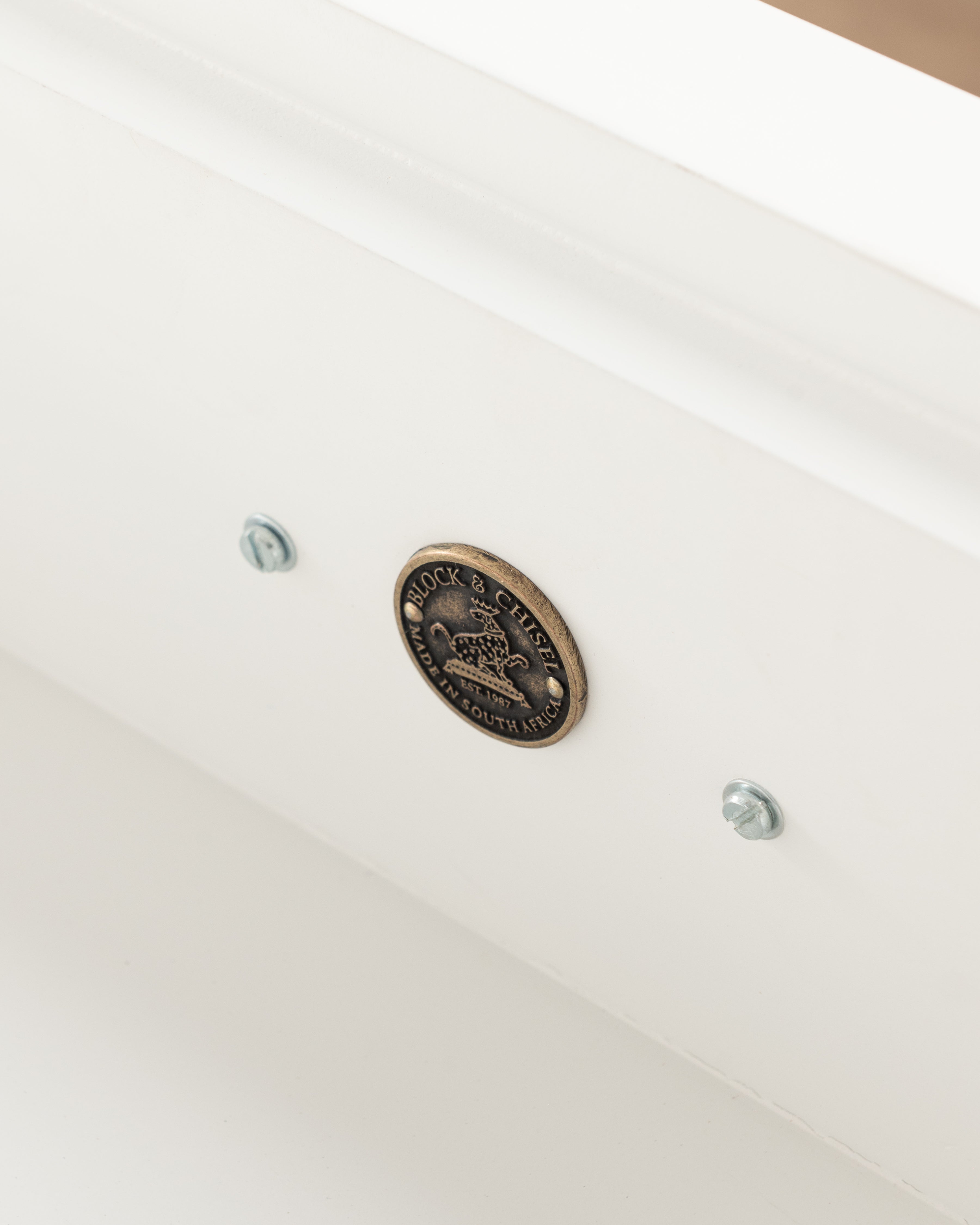 Bordeaux chest | 5 drawer