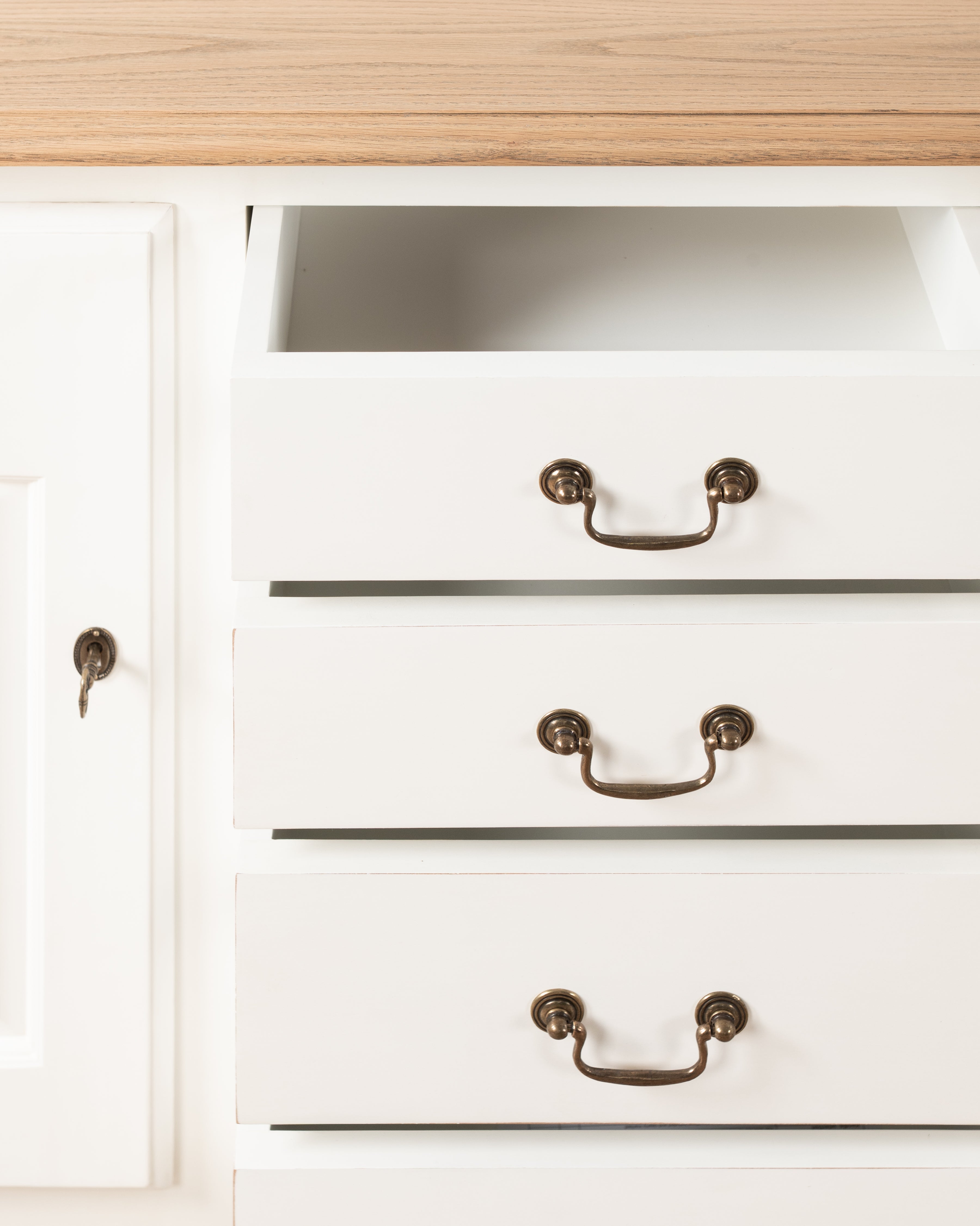 Montpellier 4 drawer sideboard