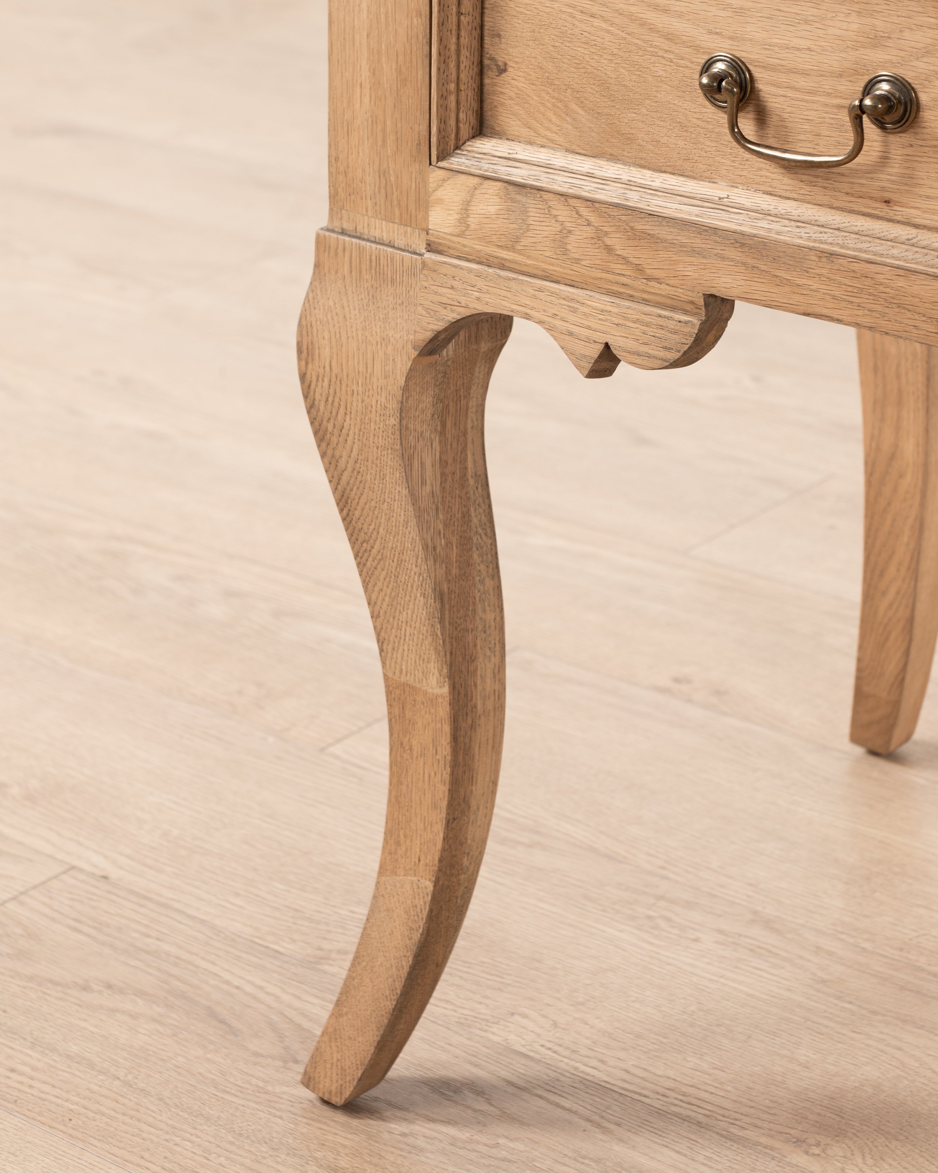 Normandy writing table - 5 drawer