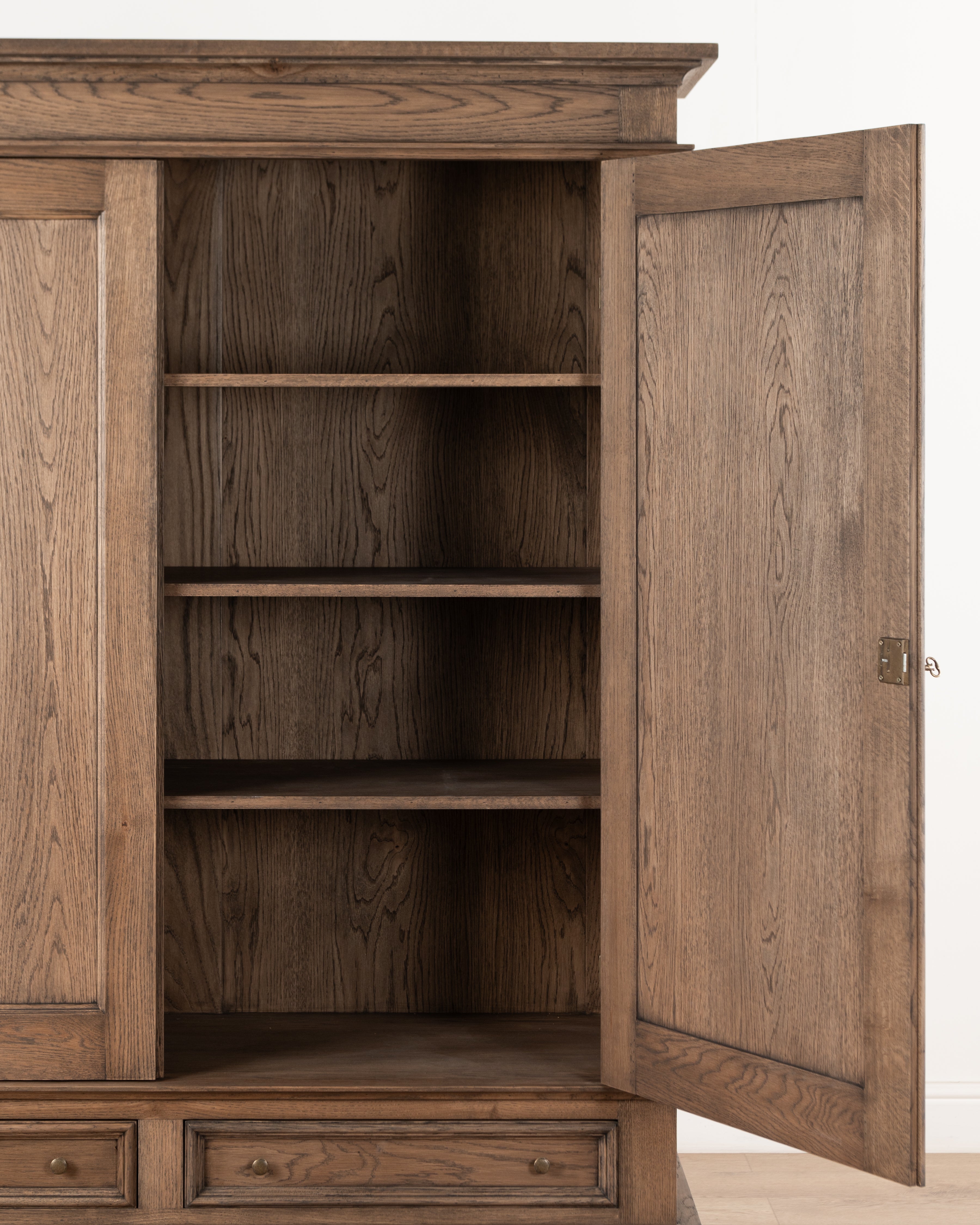 Shanghai Drinks Cabinet