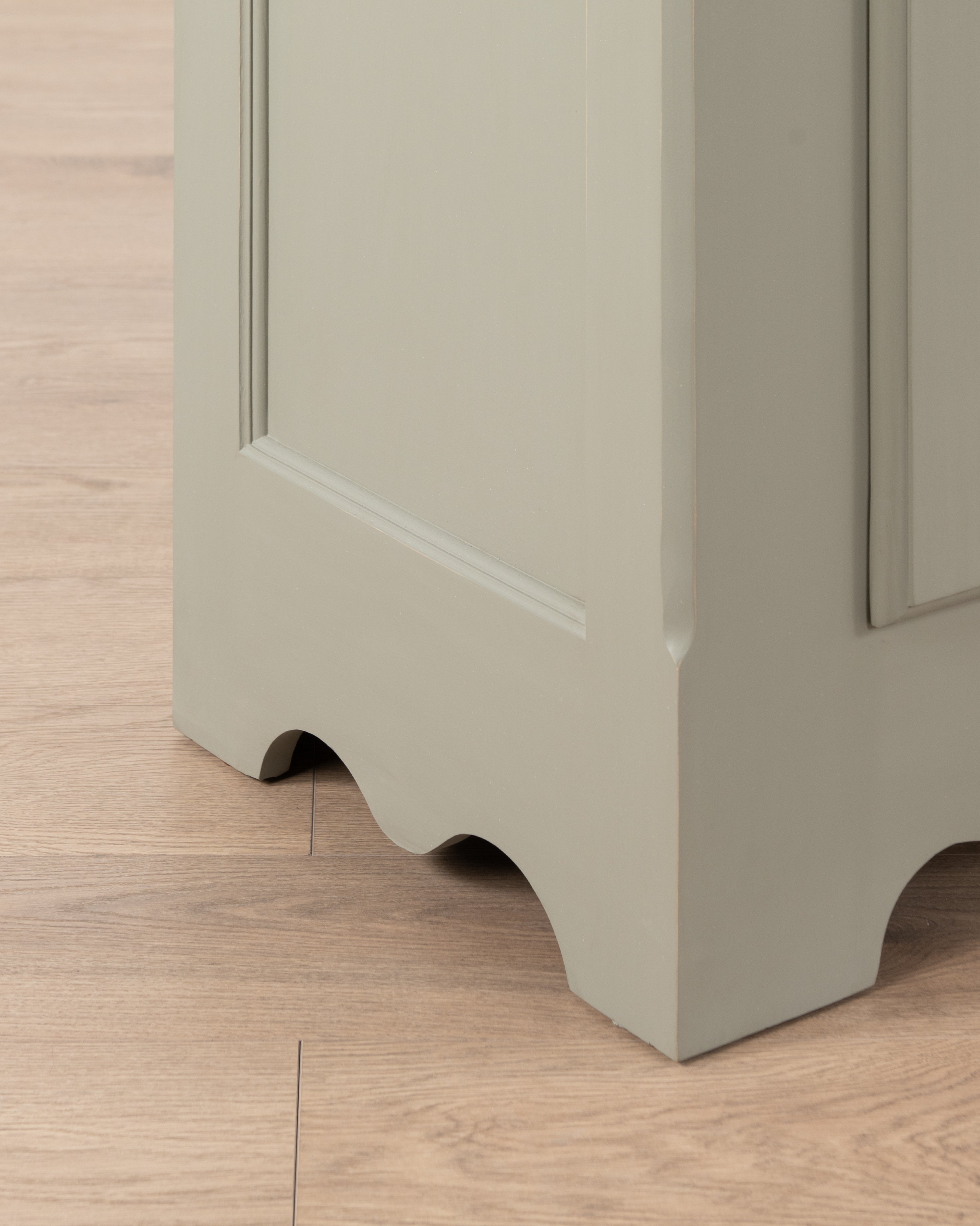 Montpellier Single Wardrobe | Shelving only