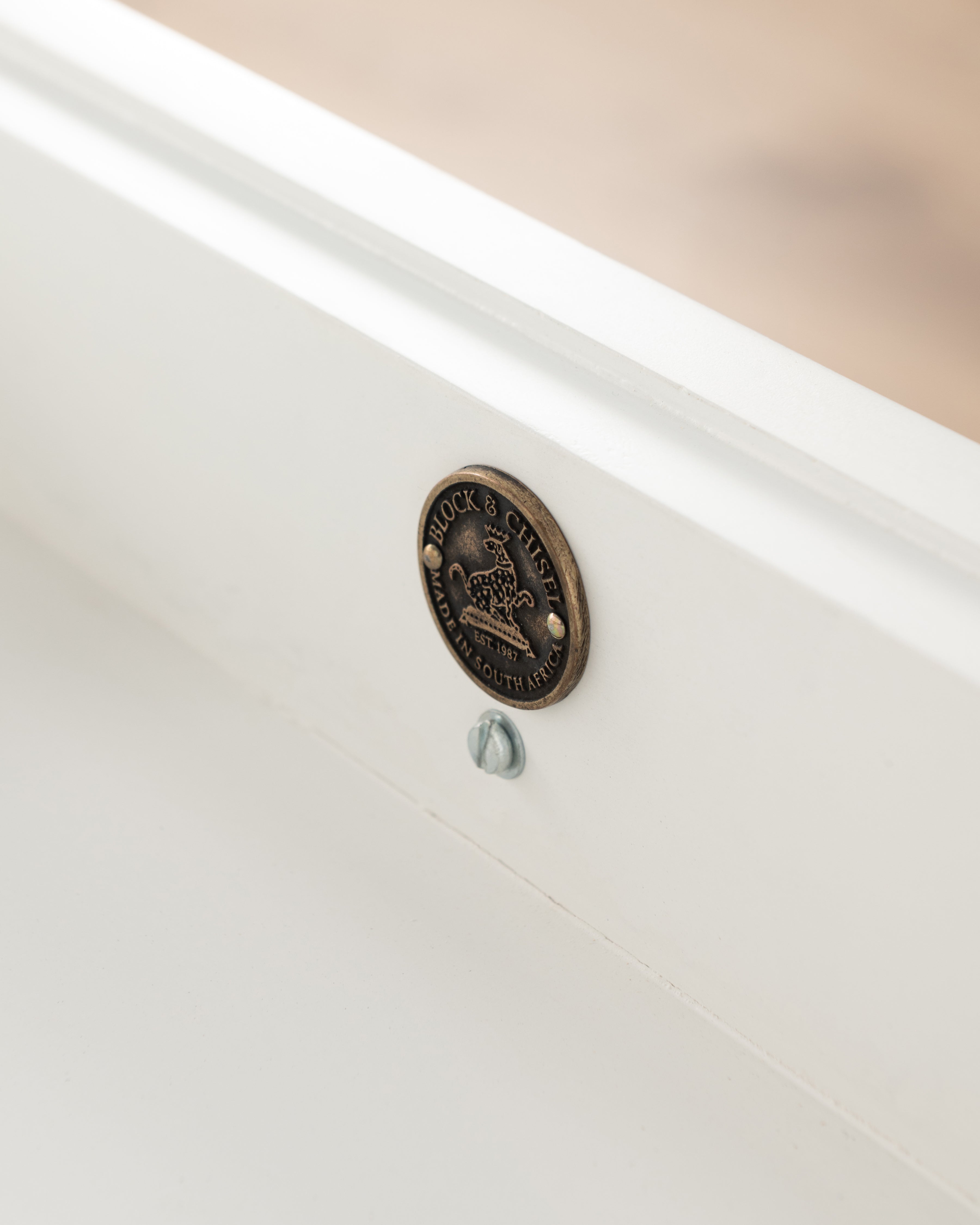 Shaker Pedestal | 1 Drawer