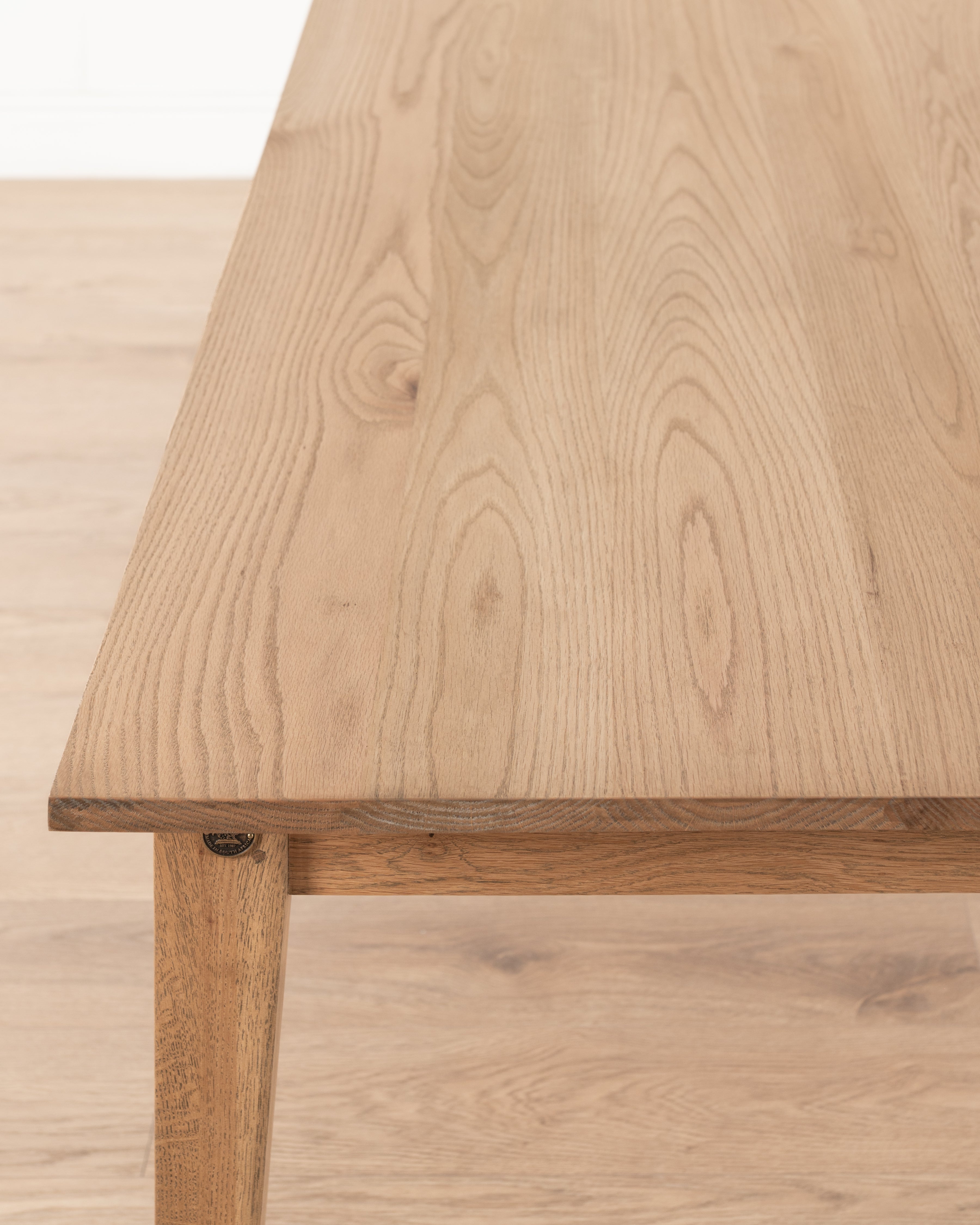 Shaker Dining Table | 2500