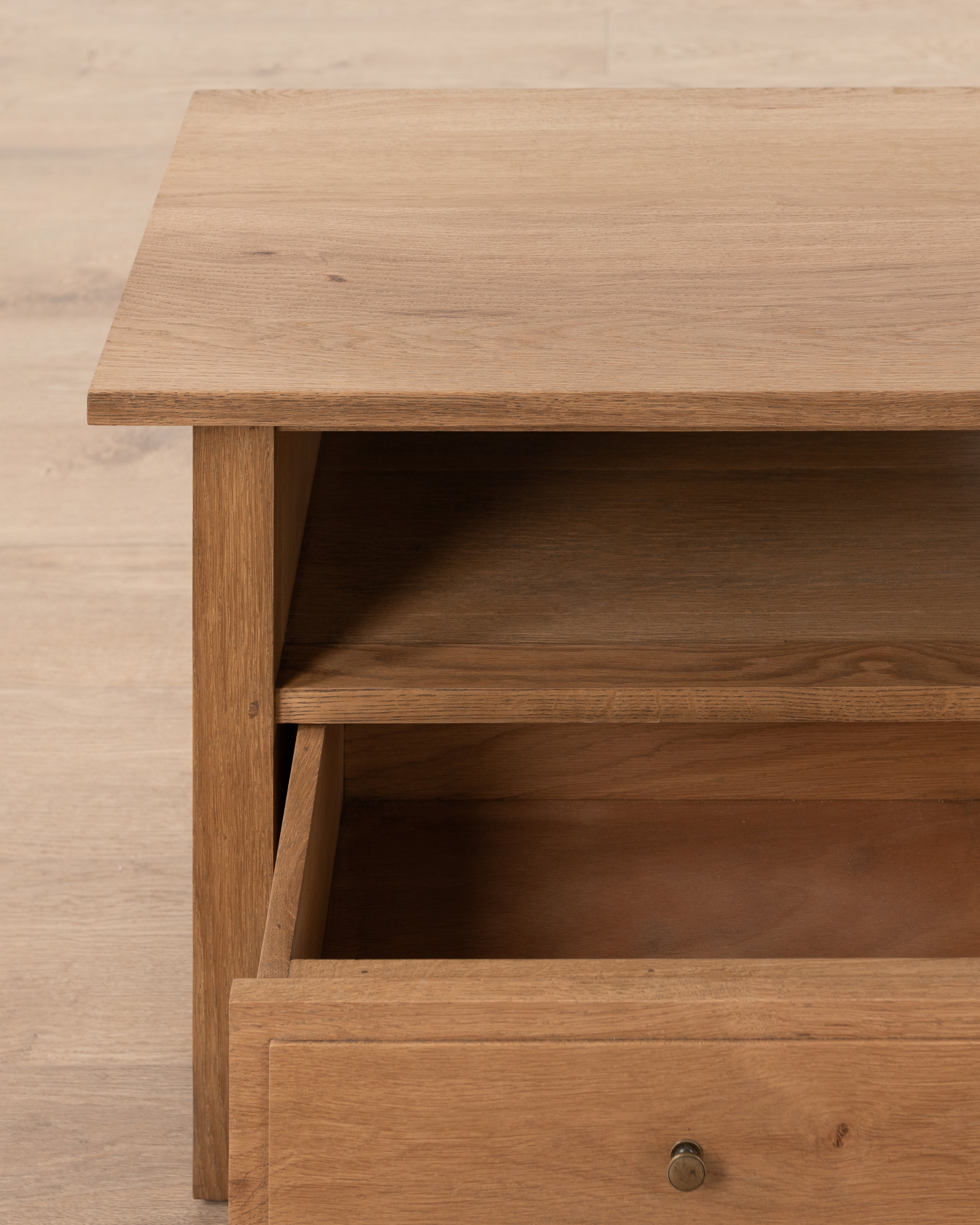 Shaker Tv unit