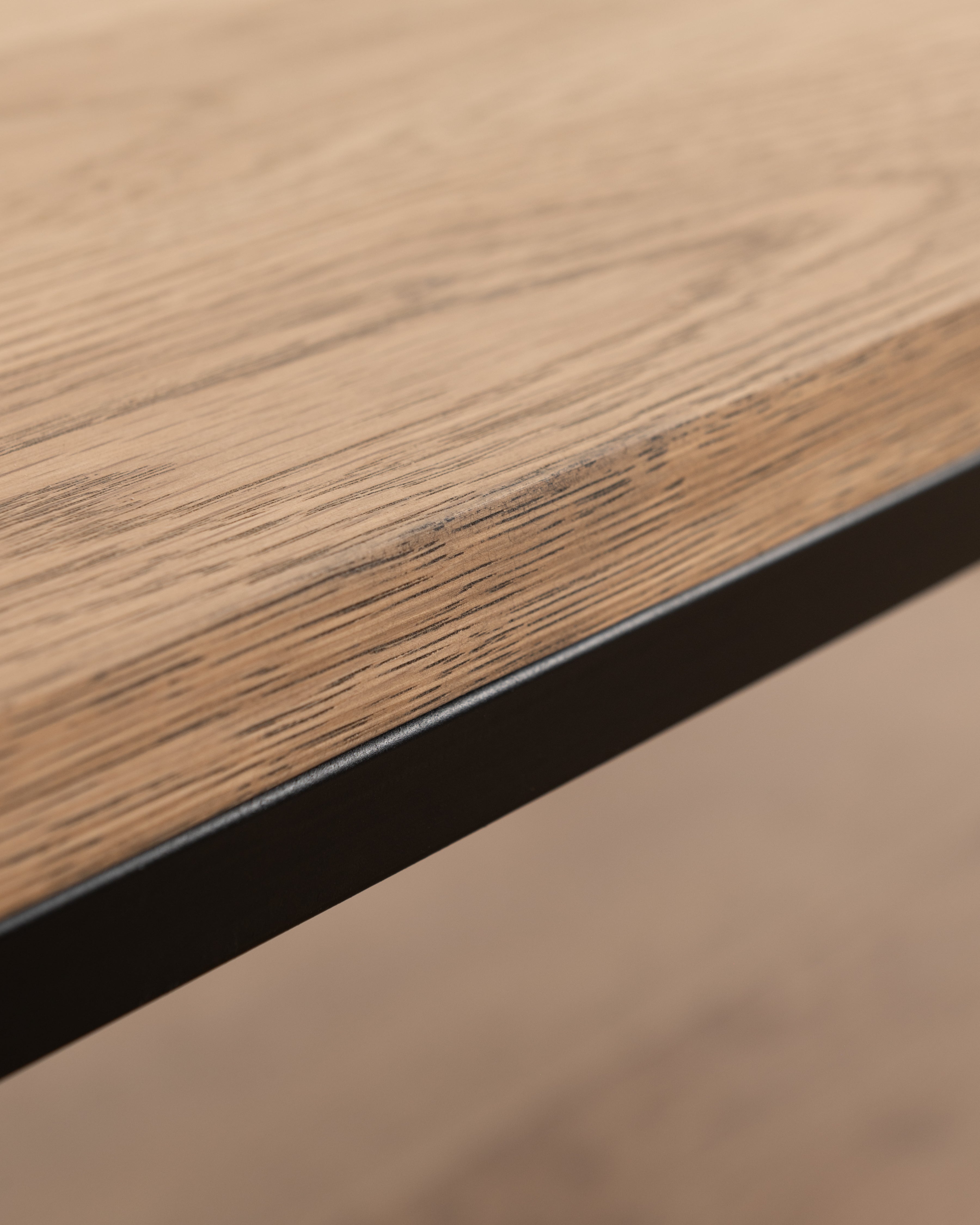 Manhattan Coffee table | Weathered Oak & Black Matt
