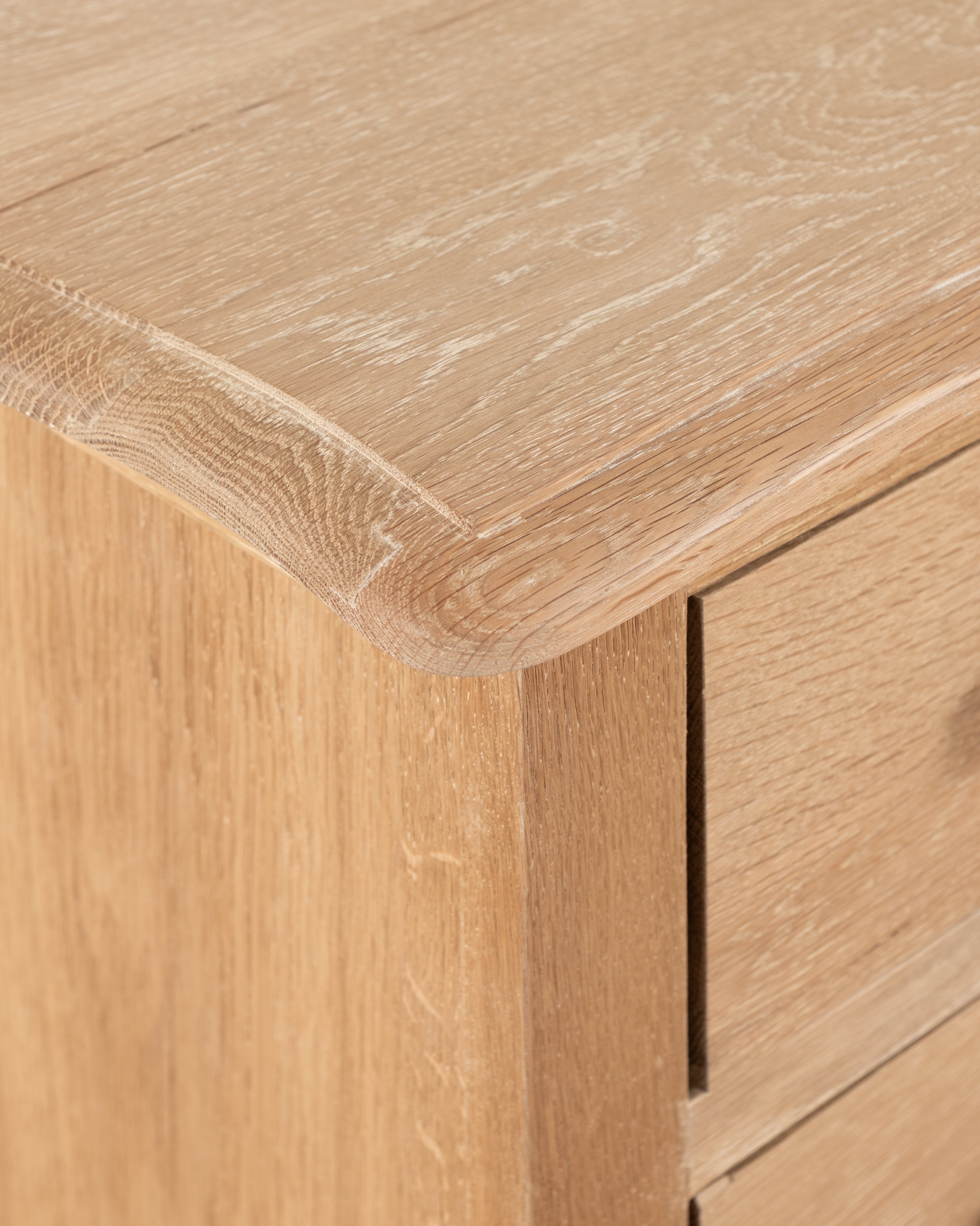 Normandy Cab Leg 3 Drawer Pedestal
