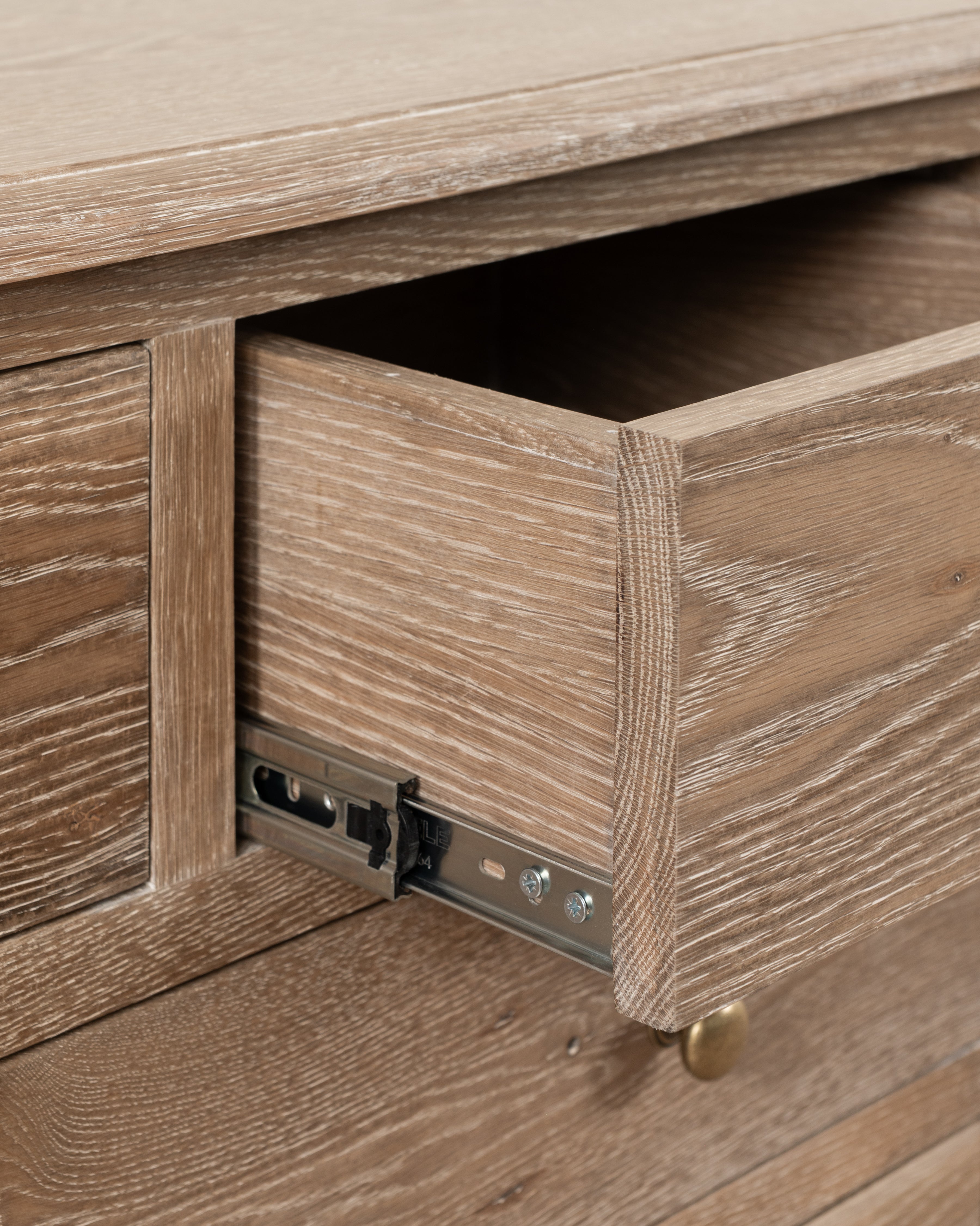 Normandy Cab Leg 4 Drawer Chest