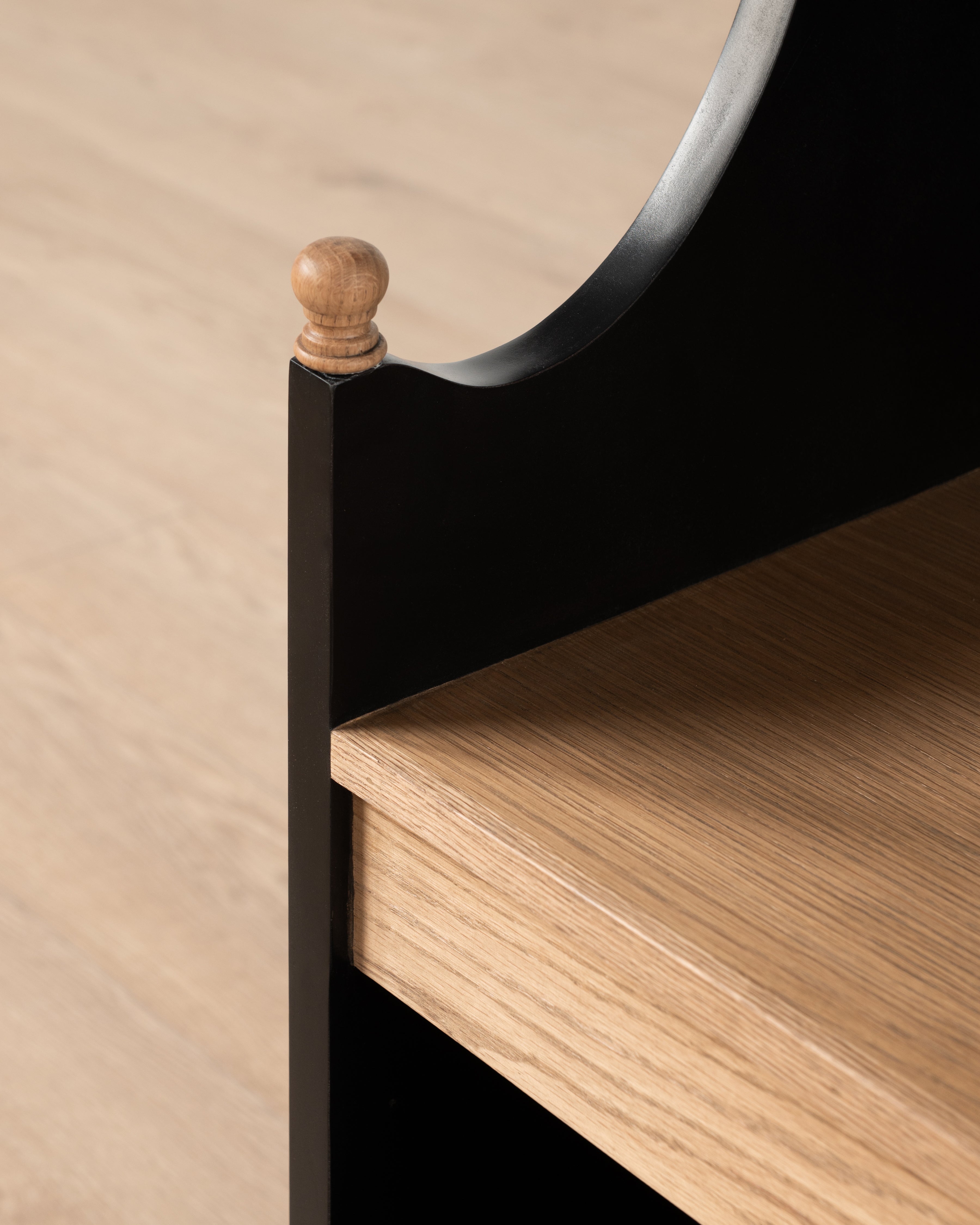 Hampshire Coat Stand | Black
