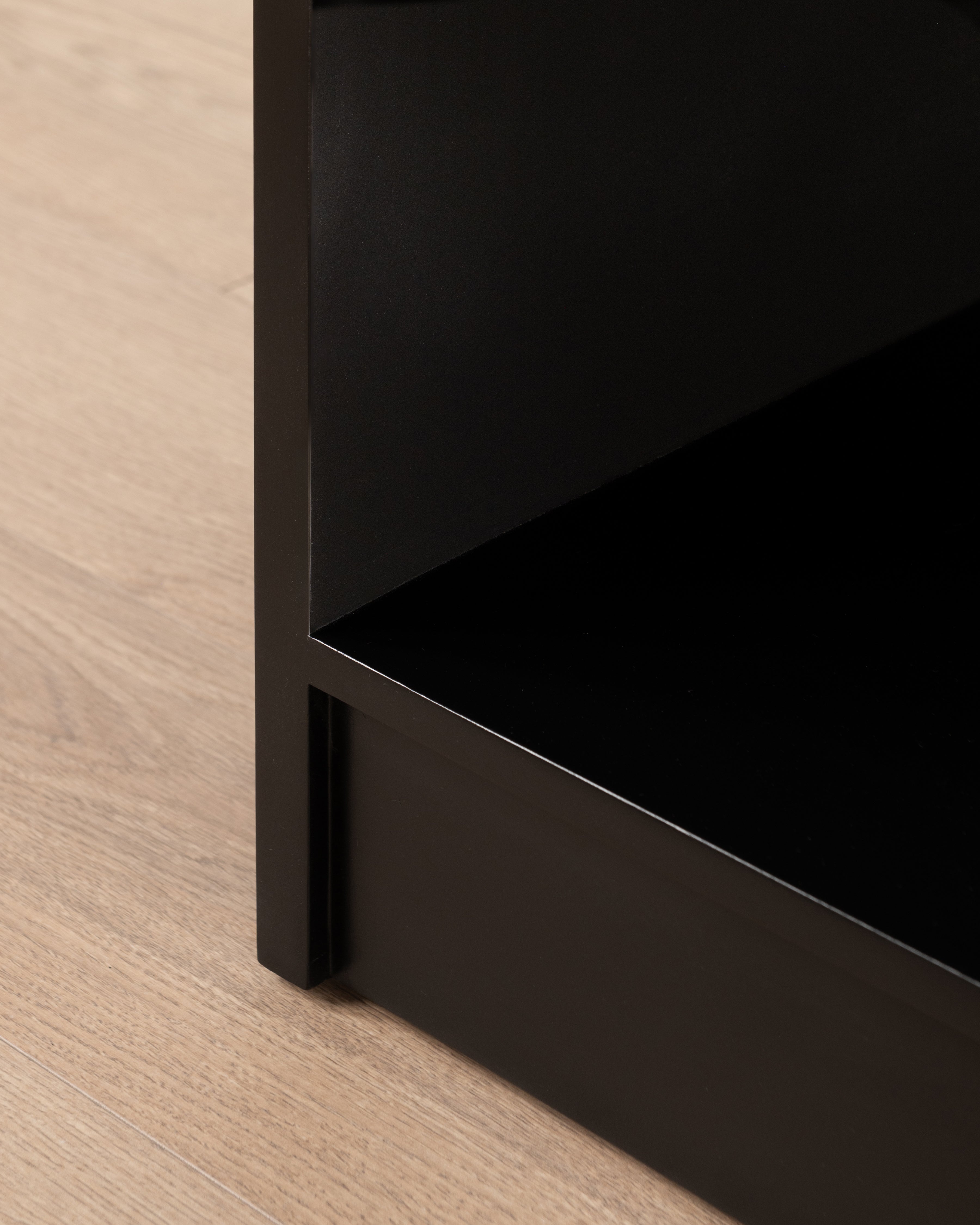 Hampshire Coat Stand | Black