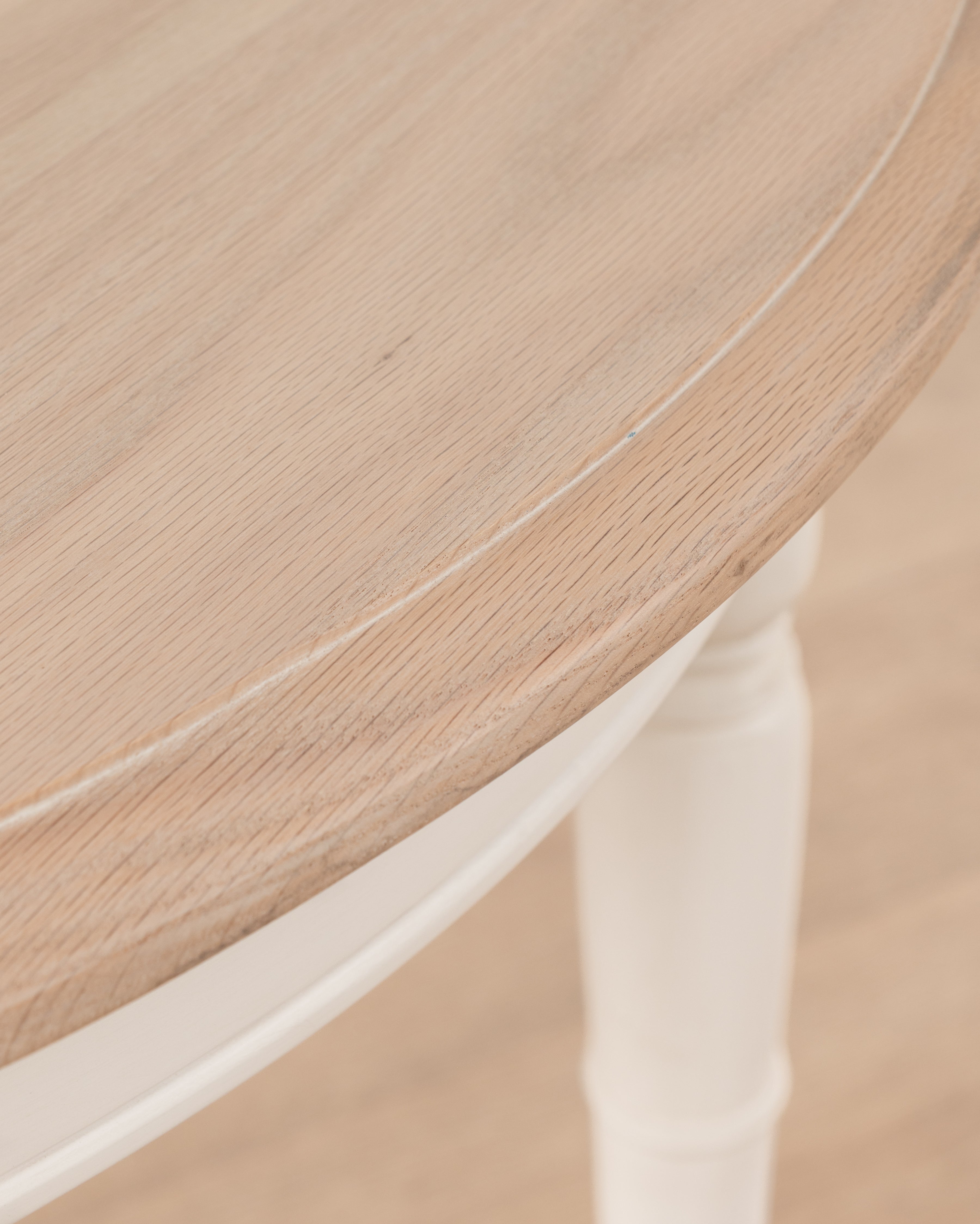 Oxford Round Slim Table