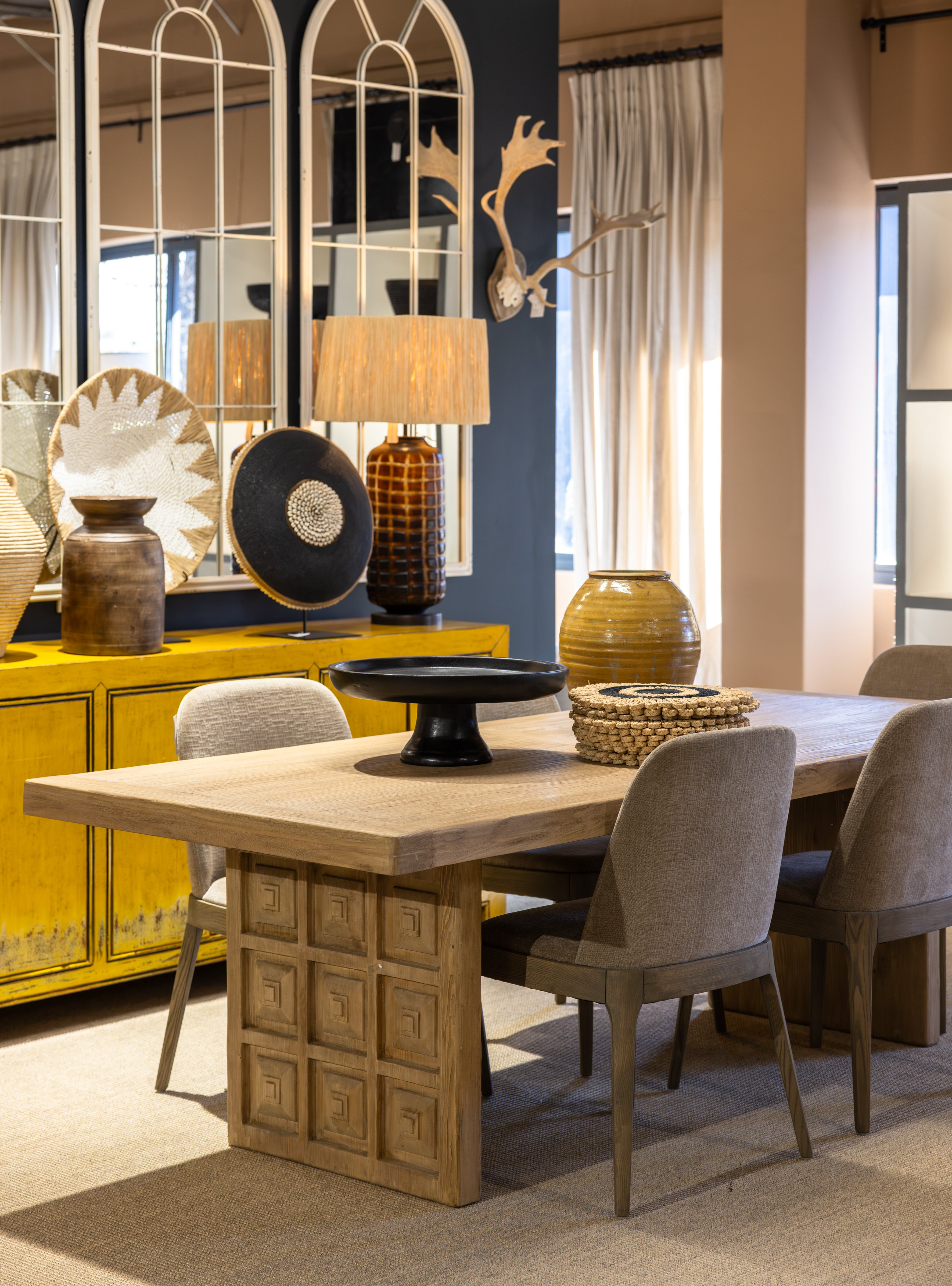 Elmstead Binta 6-Seater Dining Table