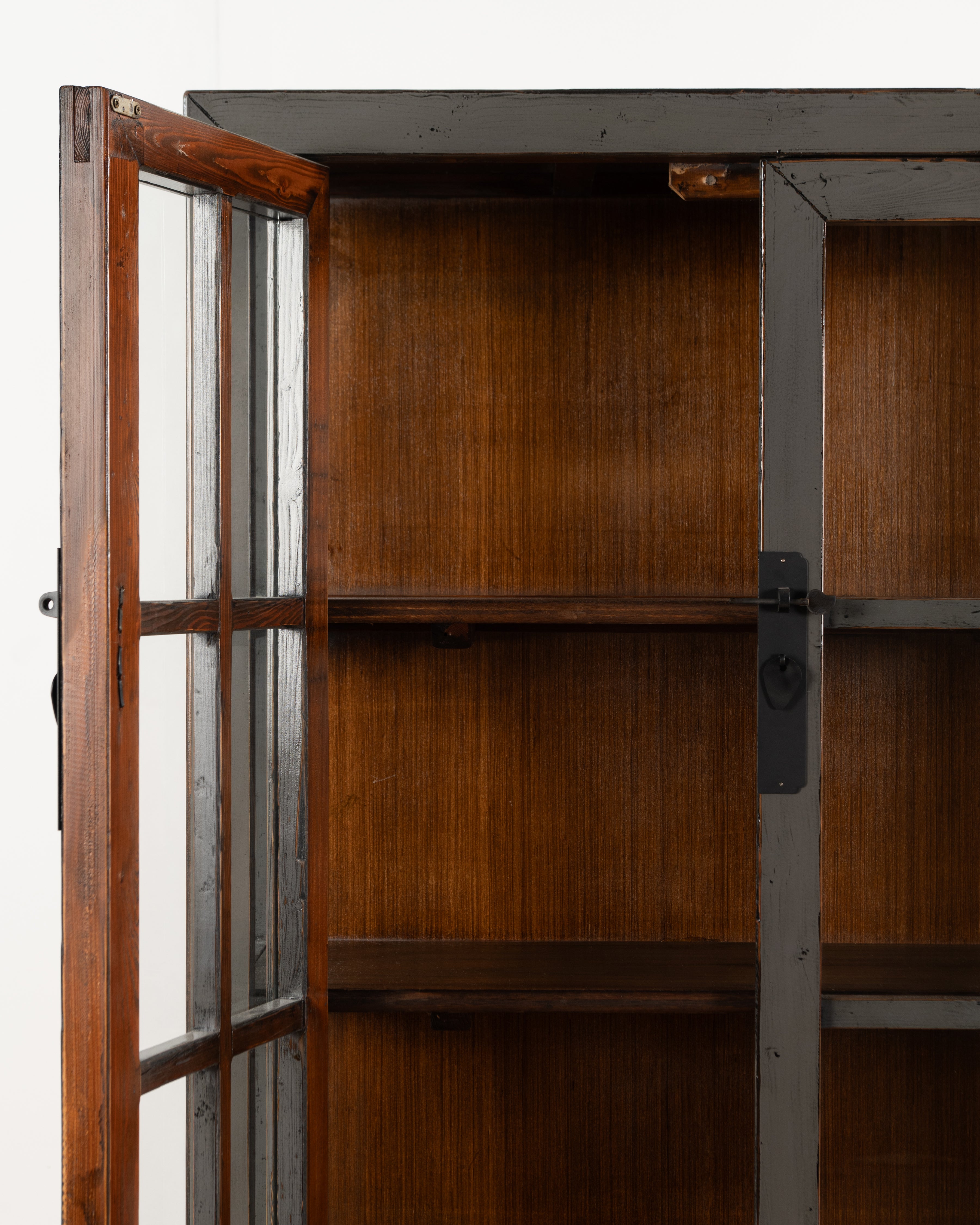 Indochine Liang Cabinet | Grey