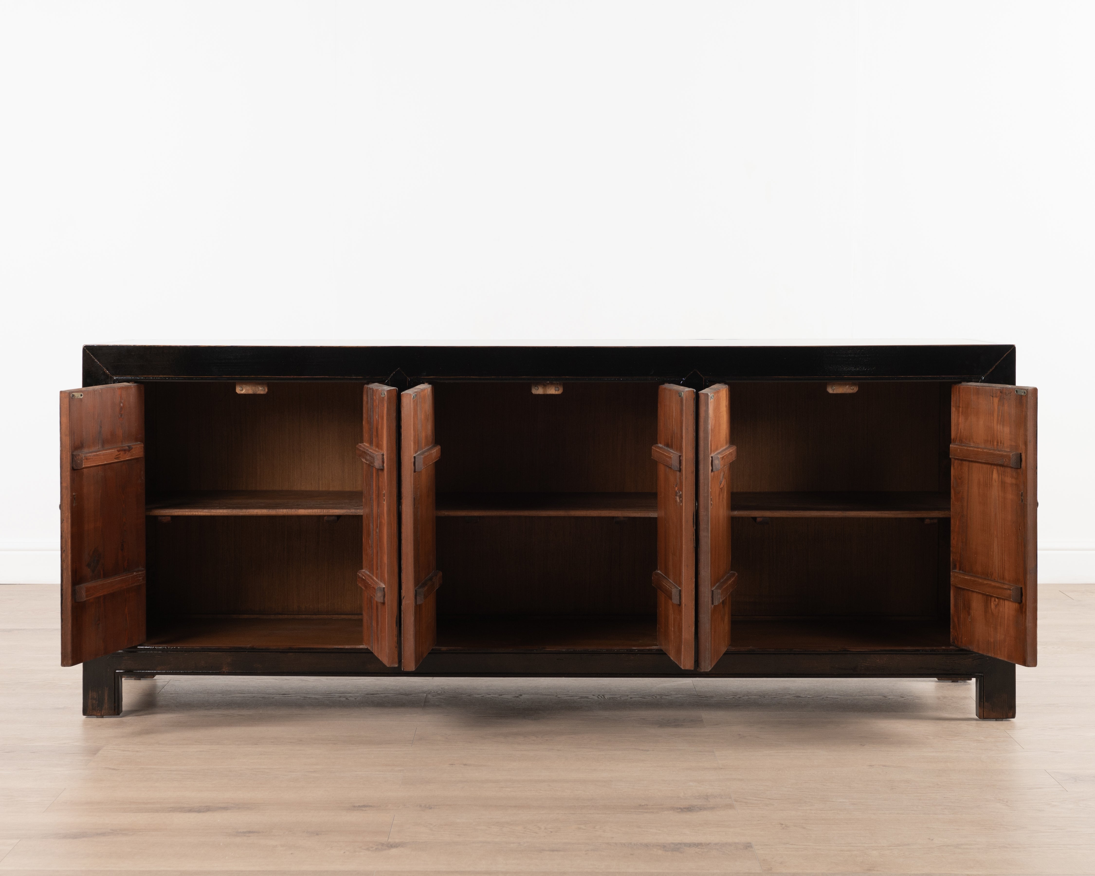 Indochine Fushun Sideboard | Black